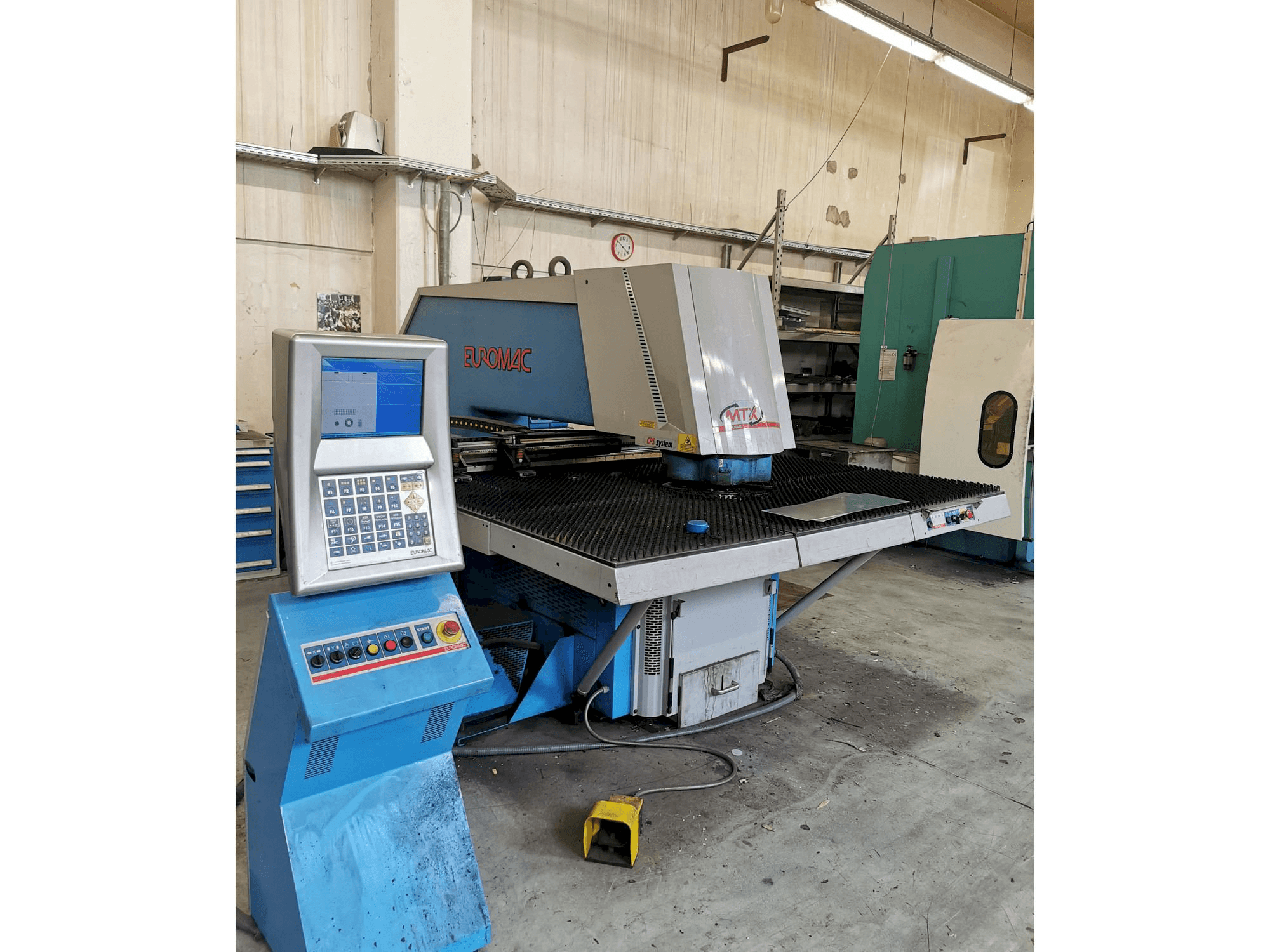 Vista laterale sinistra della macchina Euromac MTX INDEX