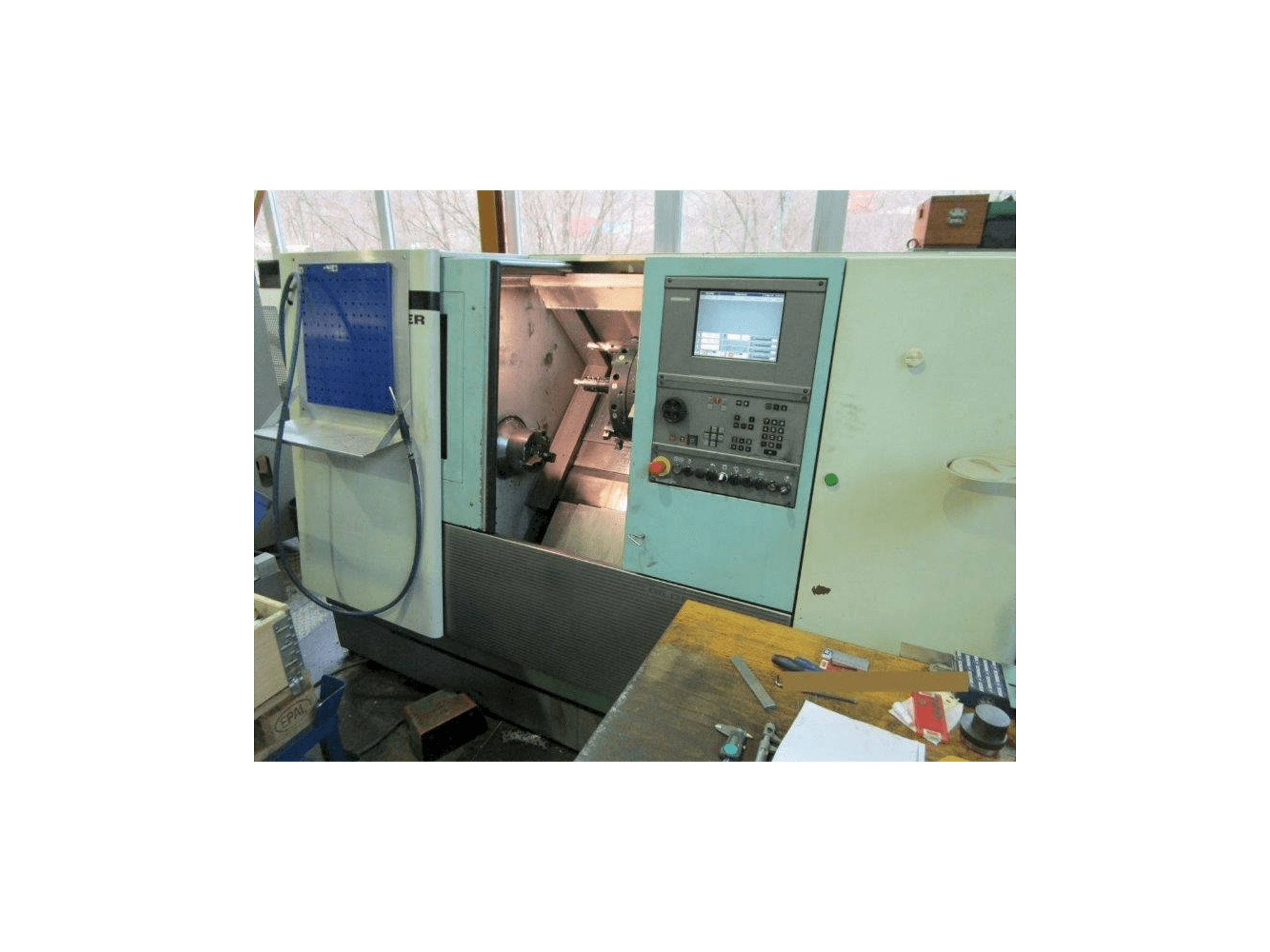 Vista frontale della macchina Gildemeister CTX 310 V3