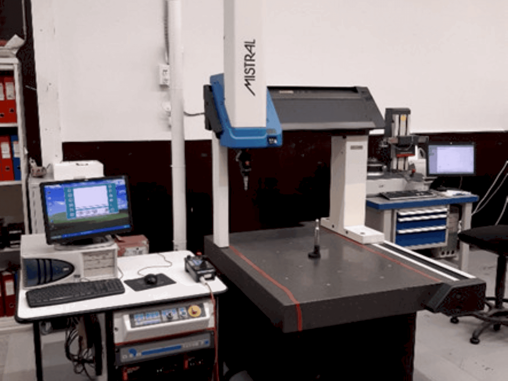 Vista frontale della macchina DEA Mistral 070705