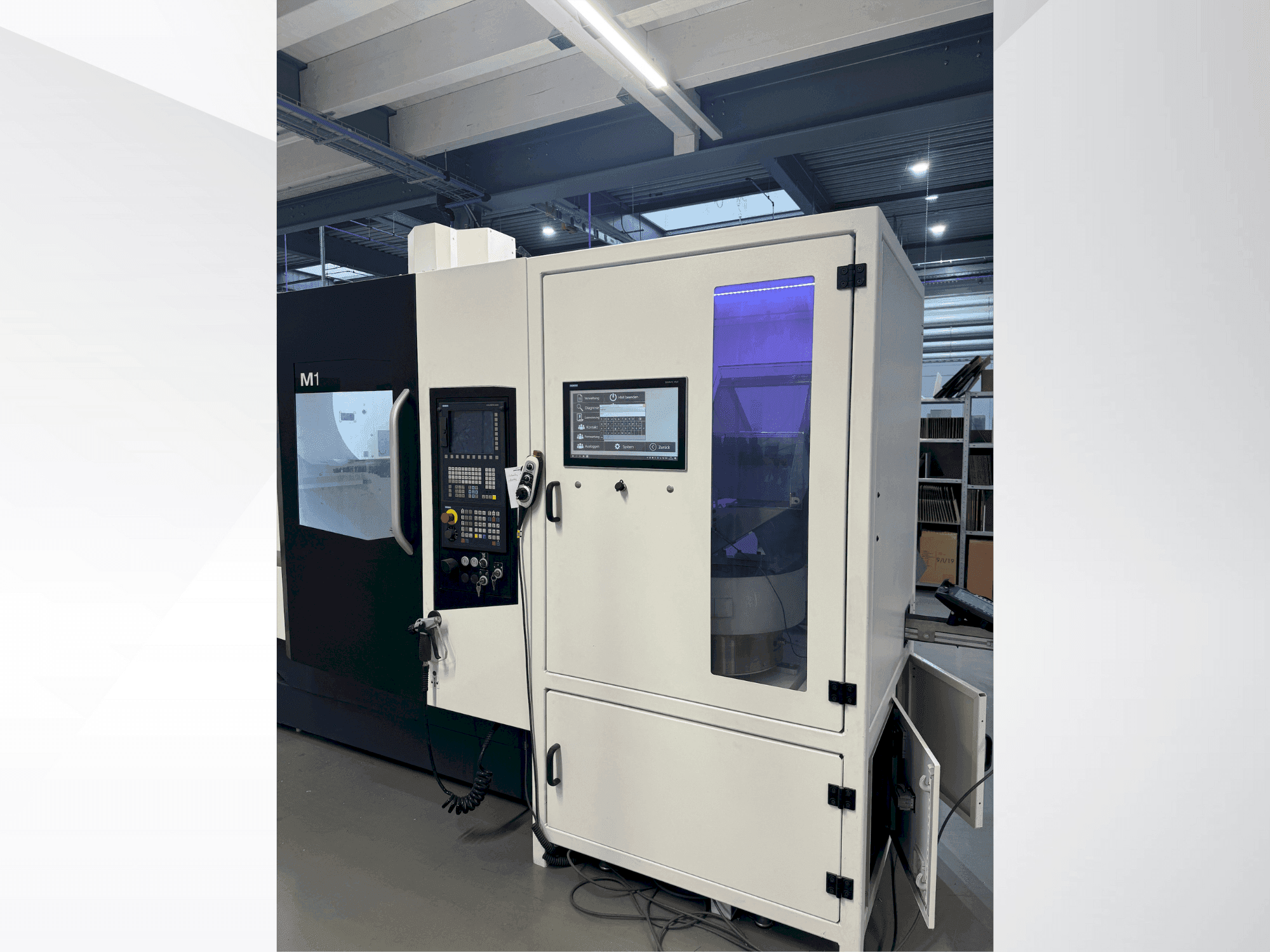 Vista frontale della macchina DMG M1