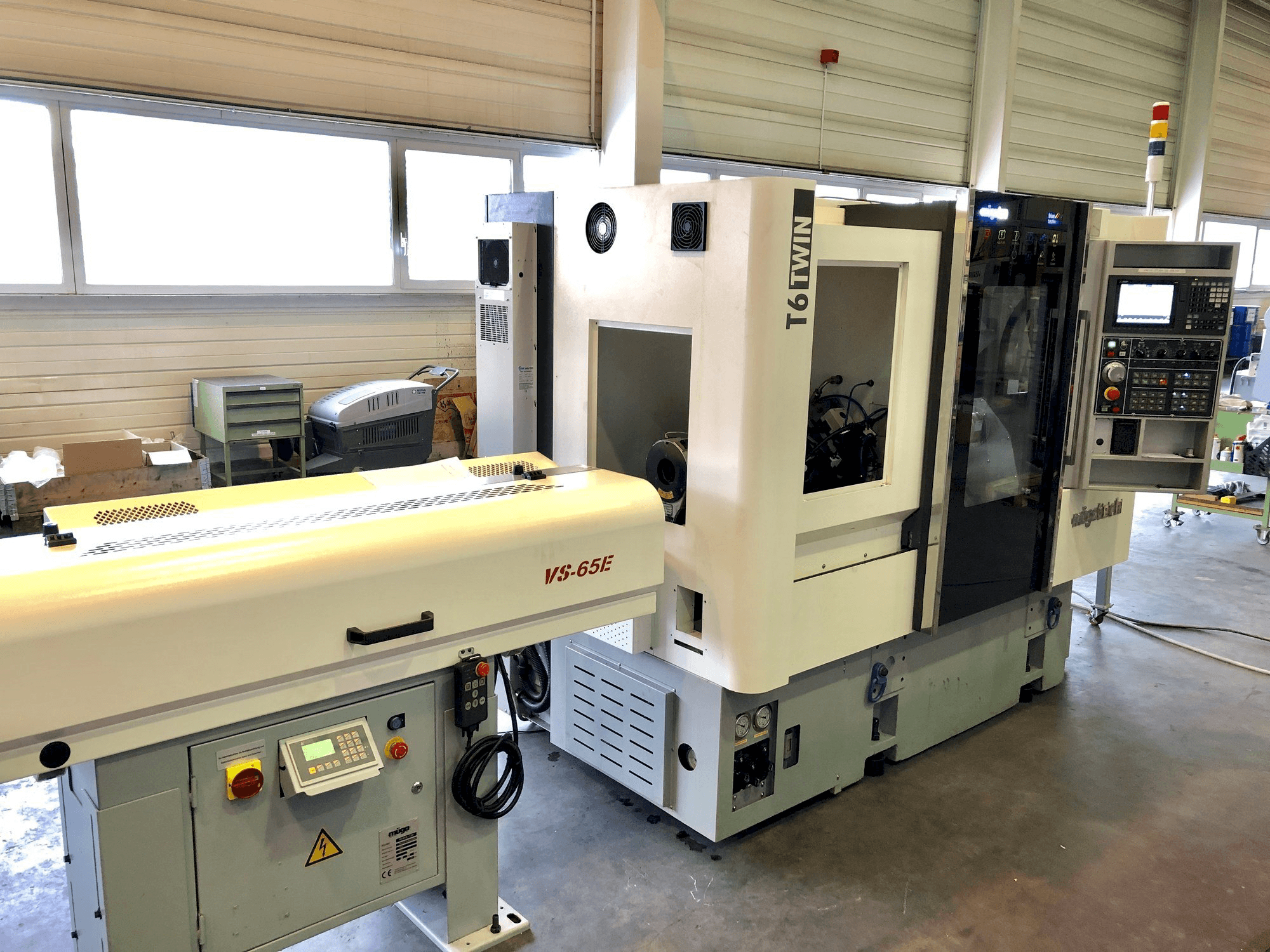 Vista frontale della macchina Müga T6 Twin 60