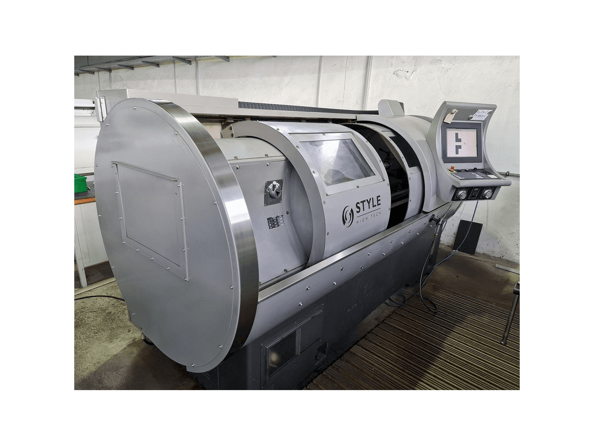 Vista frontale della macchina STYLE 510 X 1350