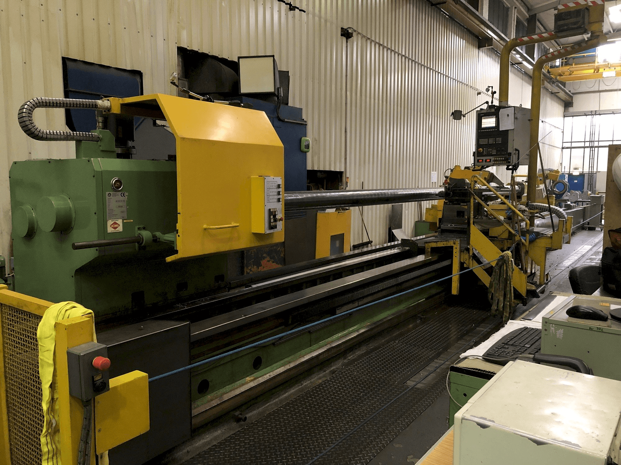 Vista frontale della macchina Tacchi Giacomo HD3 SERIE 105 L CNC