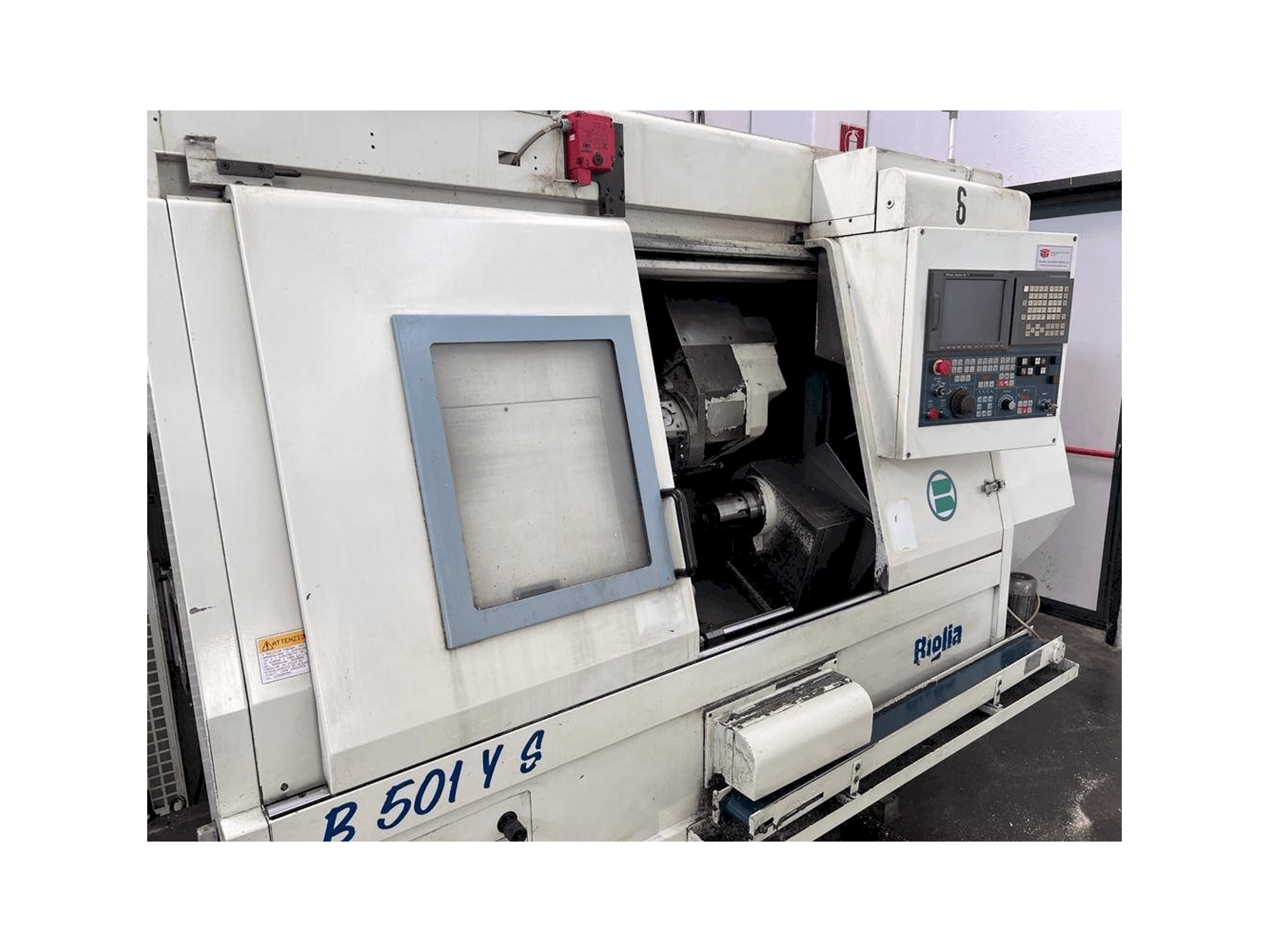 Vista frontale della macchina Biglia B501YS