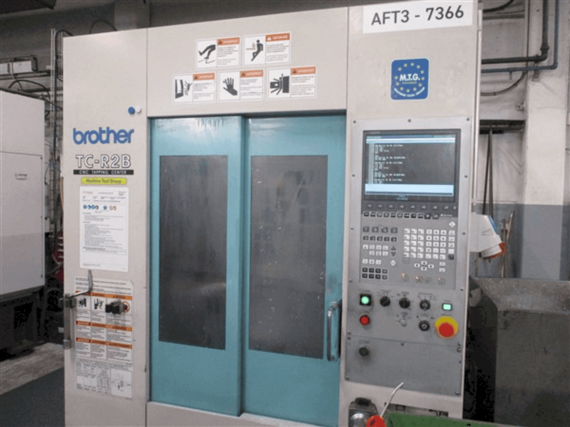 Vista frontale della macchina Brother TC-R2B
