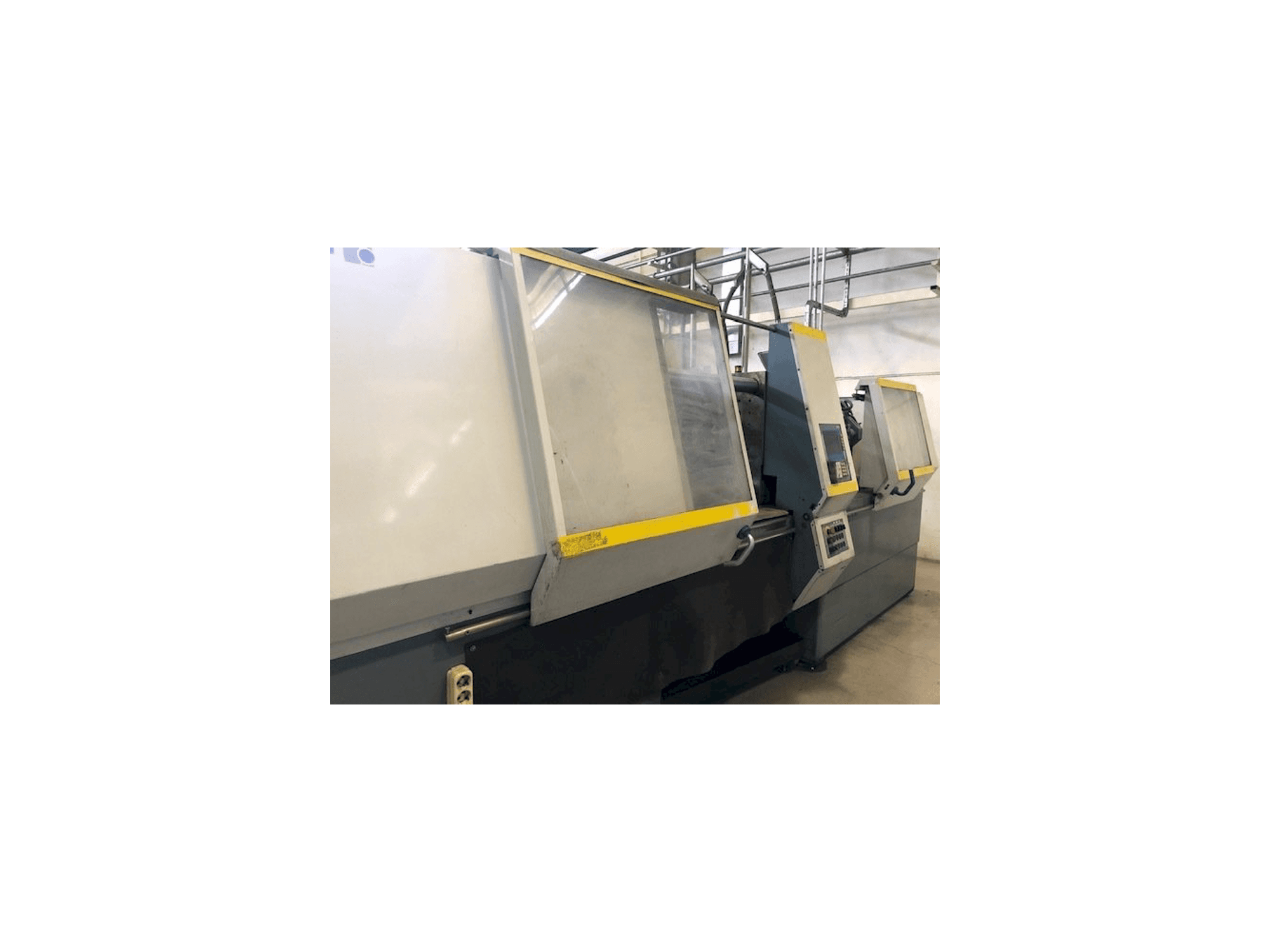 Vista frontale della macchina Battenfeld BA 1300/630 CDC