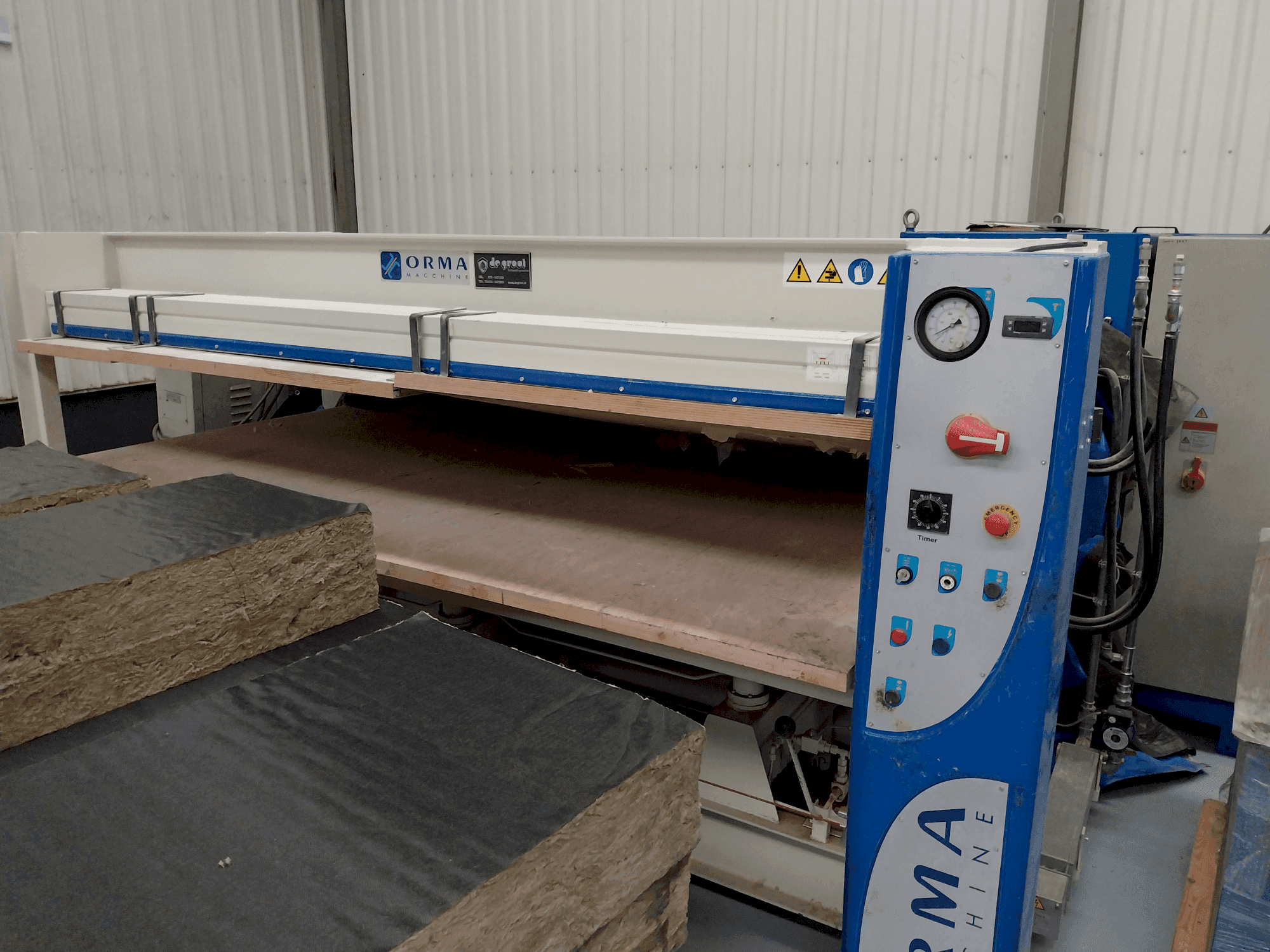 Vista frontale della macchina ORMA C/6 30/13 AS-BA (2009)