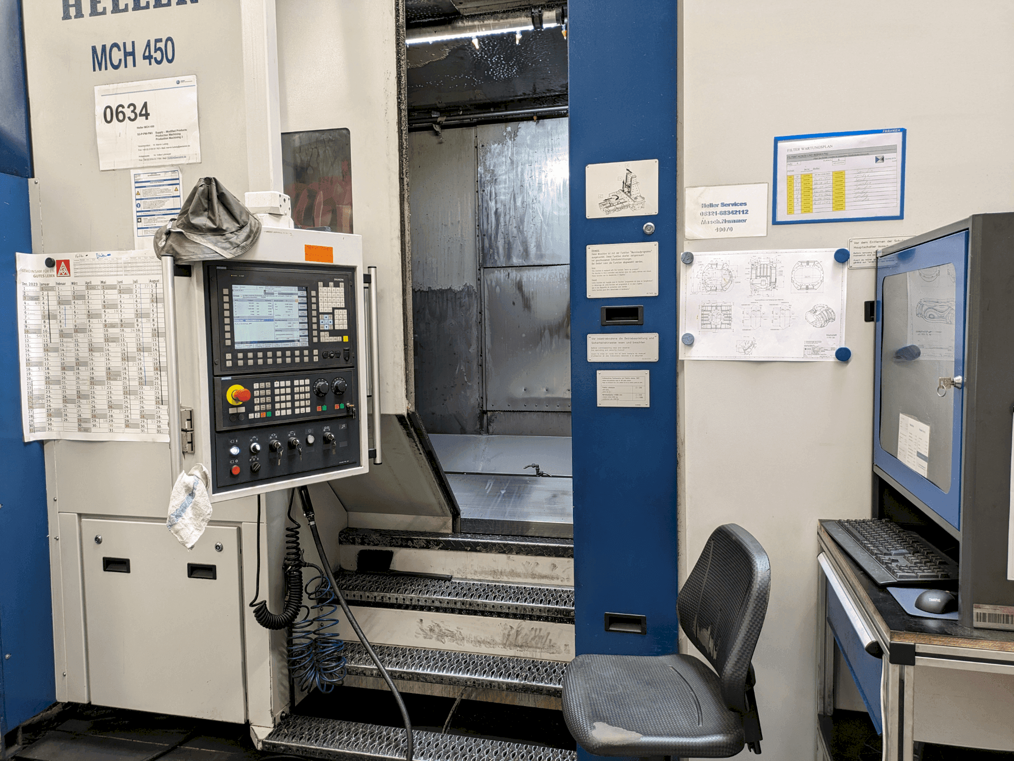 Vista frontale della macchina HELLER MCH 450
