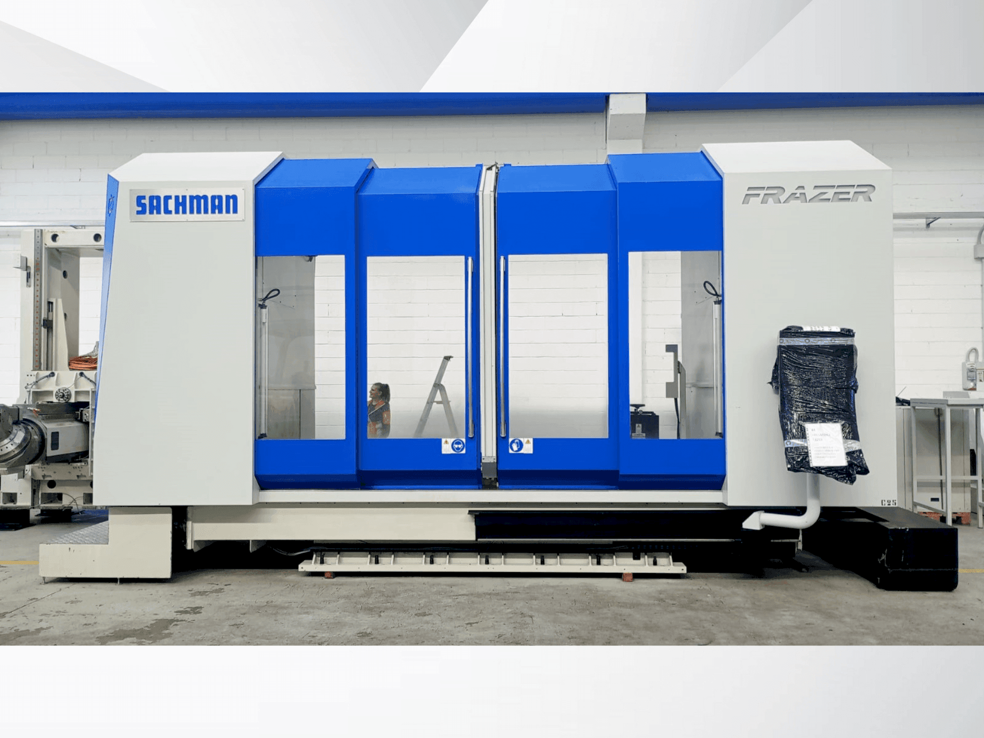 Vista frontale della macchina JOBS FRAZER