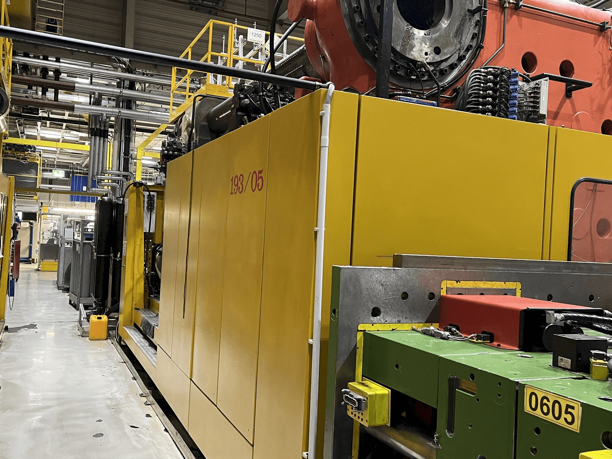 Vista frontale della macchina Husky SGM 3150t