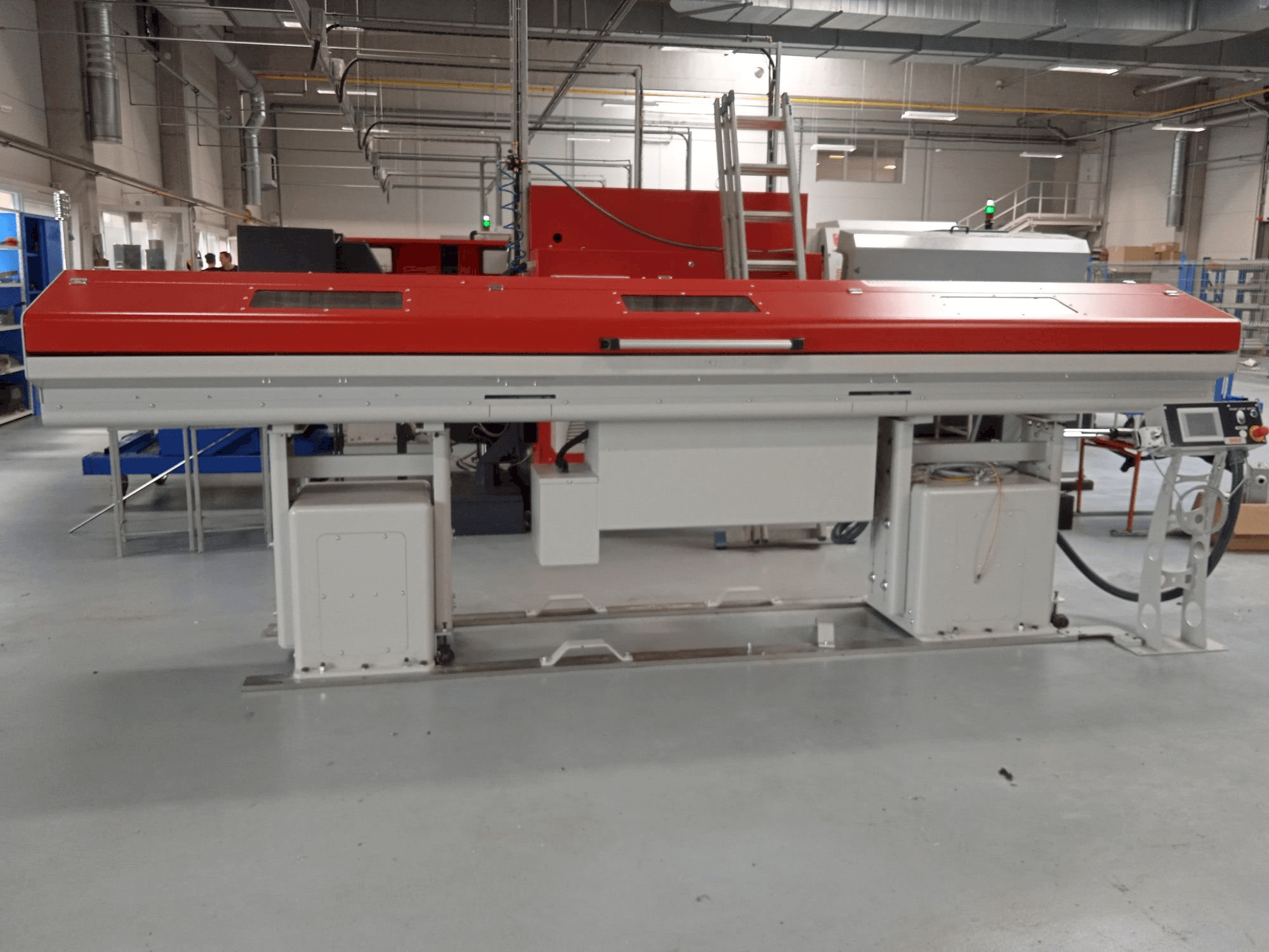 Vista frontale della macchina TOP Automazioni ETL8-42