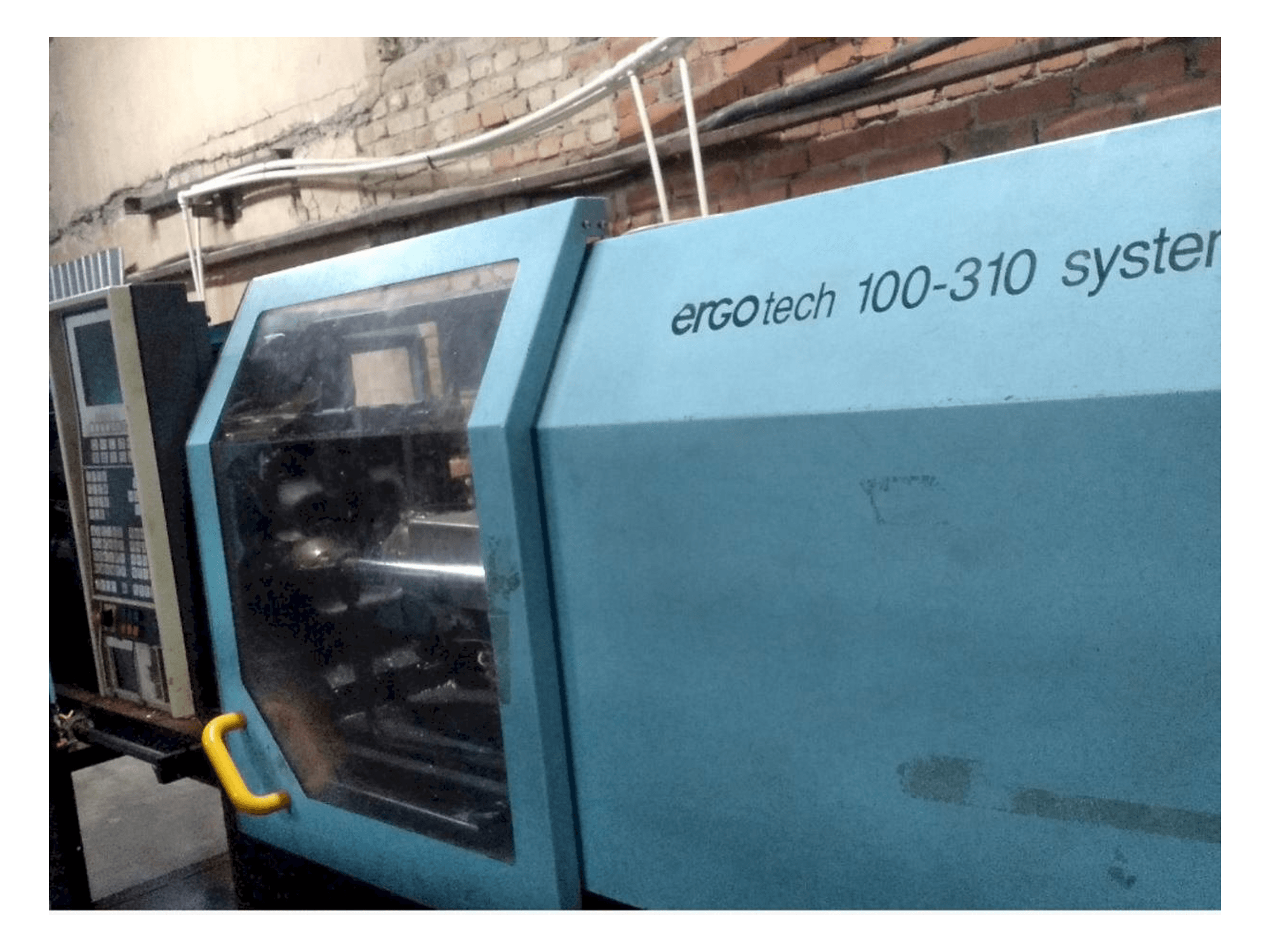 Vista frontale della macchina DEMAG ERGOtech system 100-310