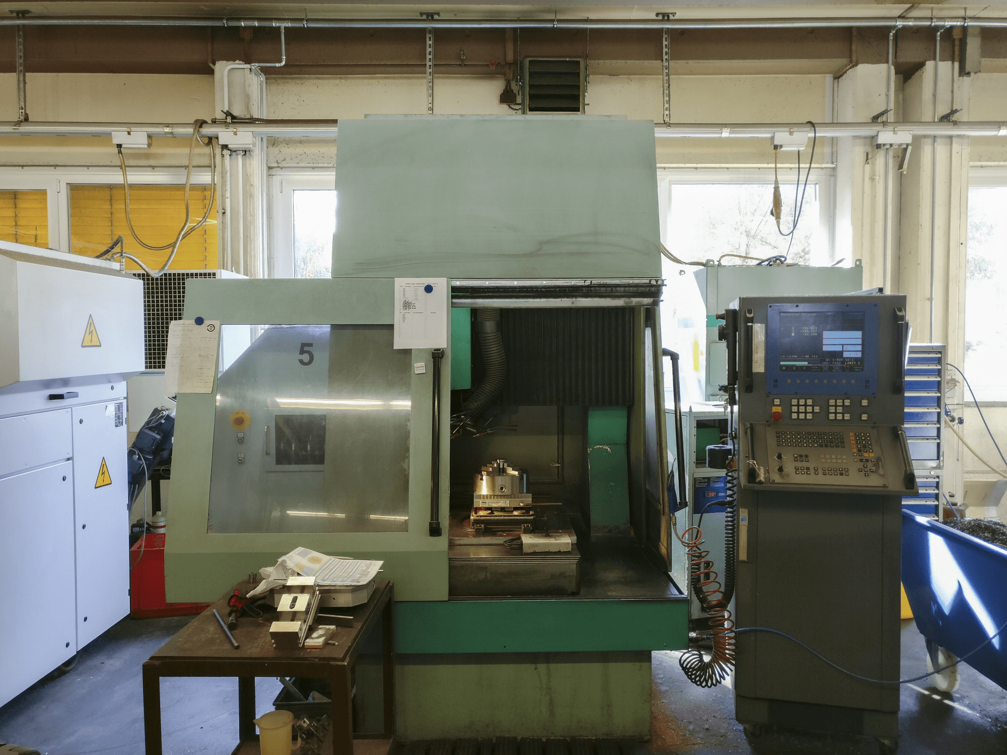 Vista frontale della macchina DIGMA 700 GC