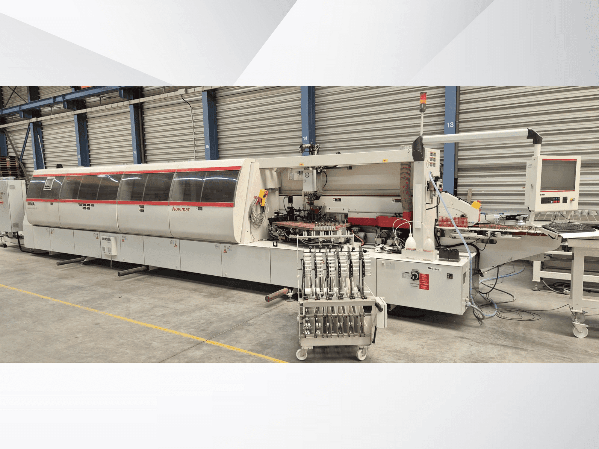 Vista frontale della macchina IMA Novimat Concept / I / G80 / 440 / R3