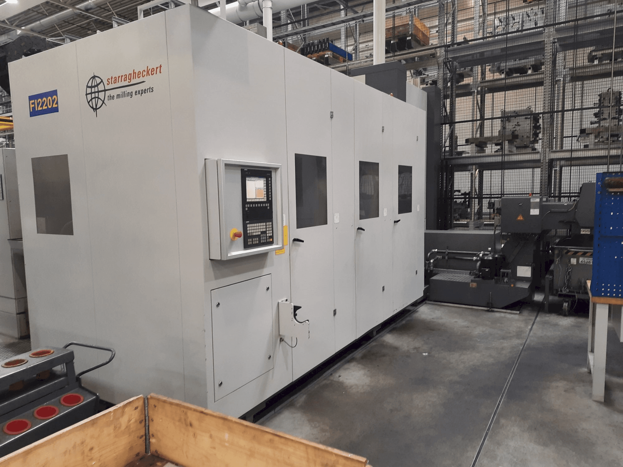 Vista frontale della macchina Heckert HEC 1000