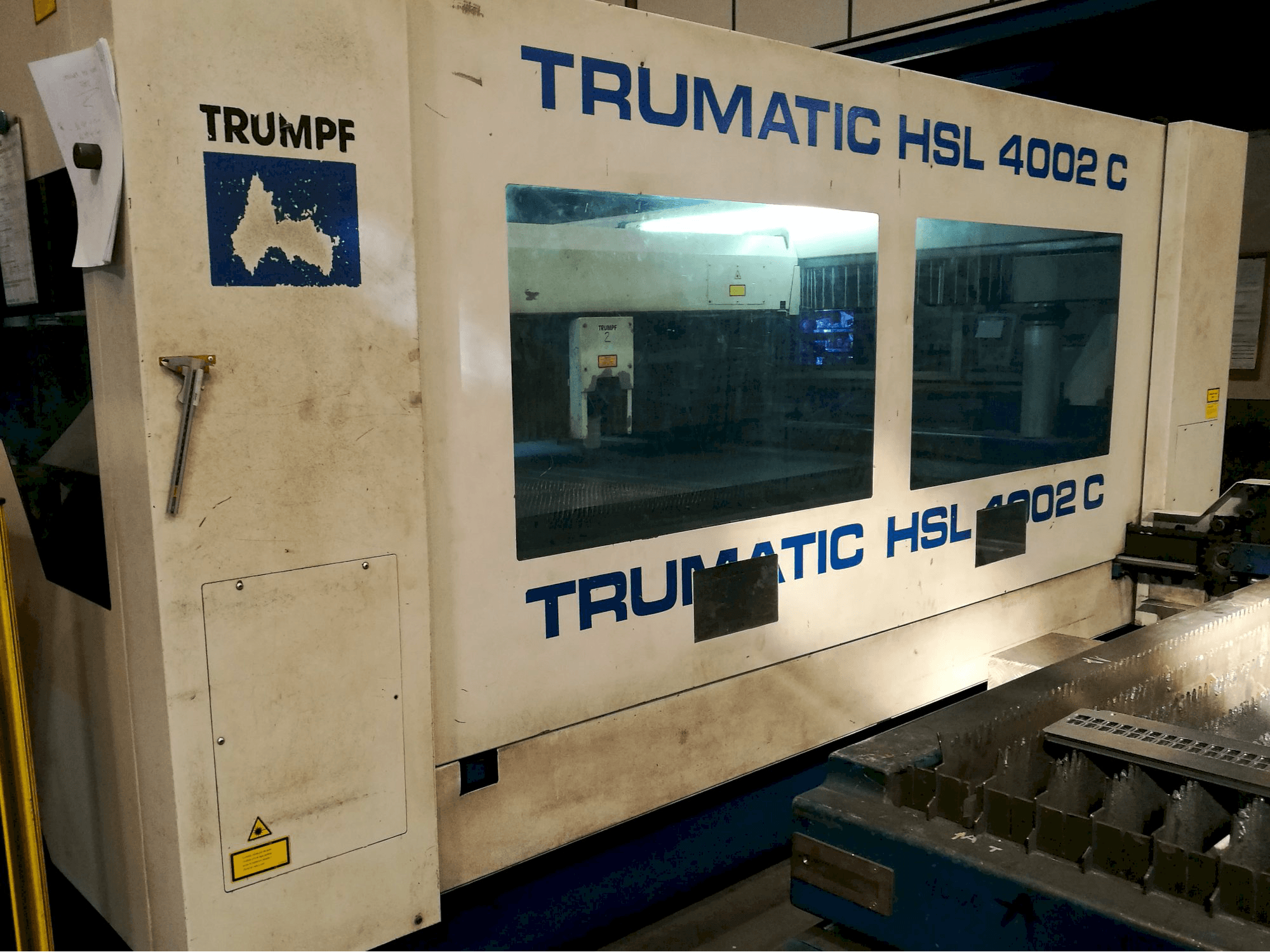 Vista lato sinistro della macchina Trumpf Trumatic HSL 4002 C
