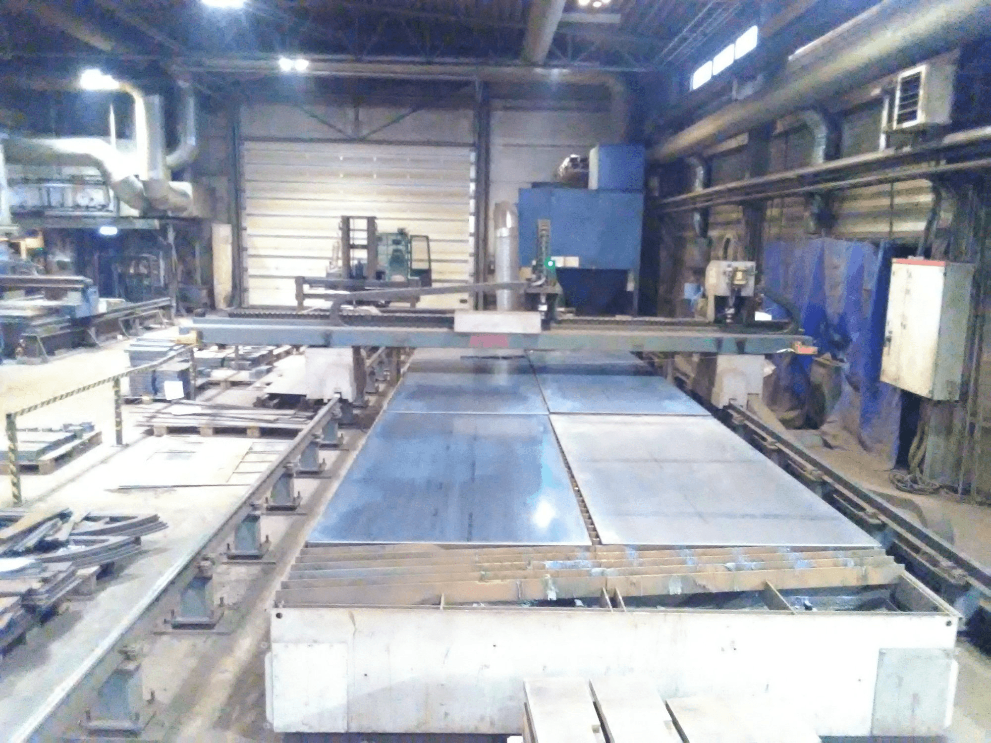 Vista frontale della macchina Durma PL-30120