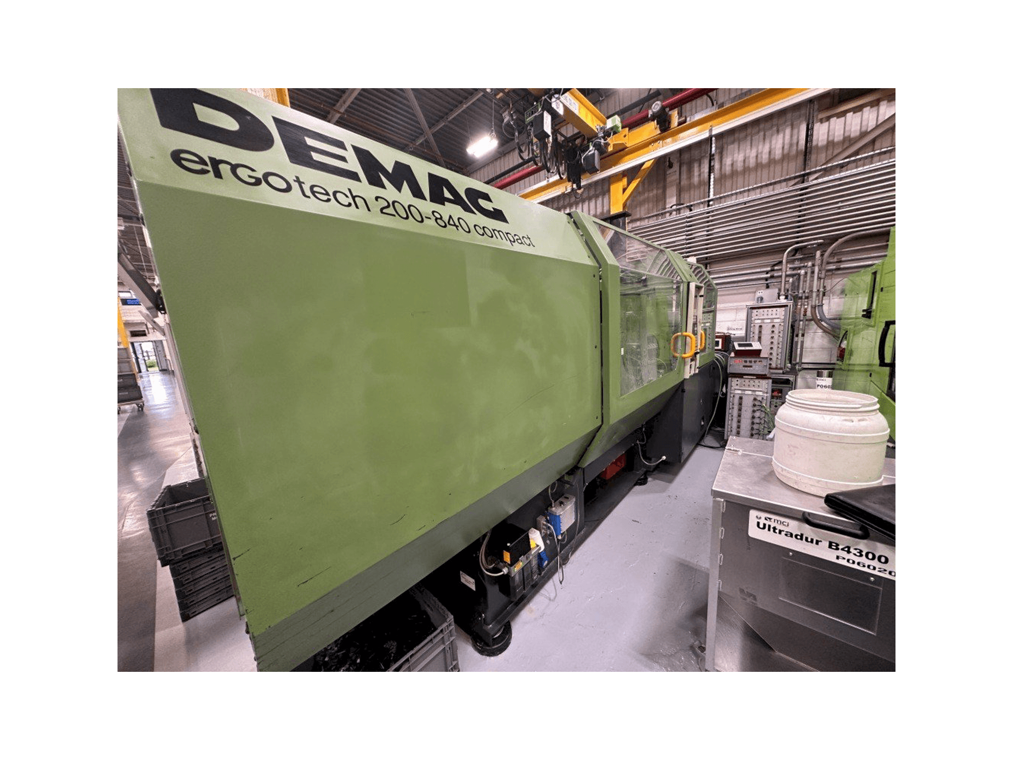 Vista laterale sinistra della macchina DEMAG Ergotech 200-840 Compact