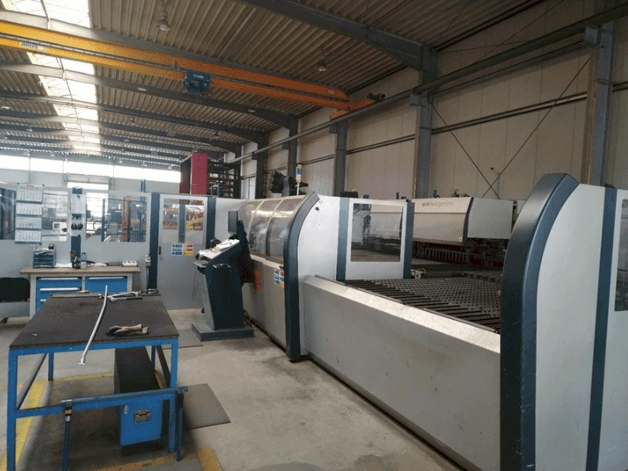 Vista frontale della macchina Salvagnini S4X