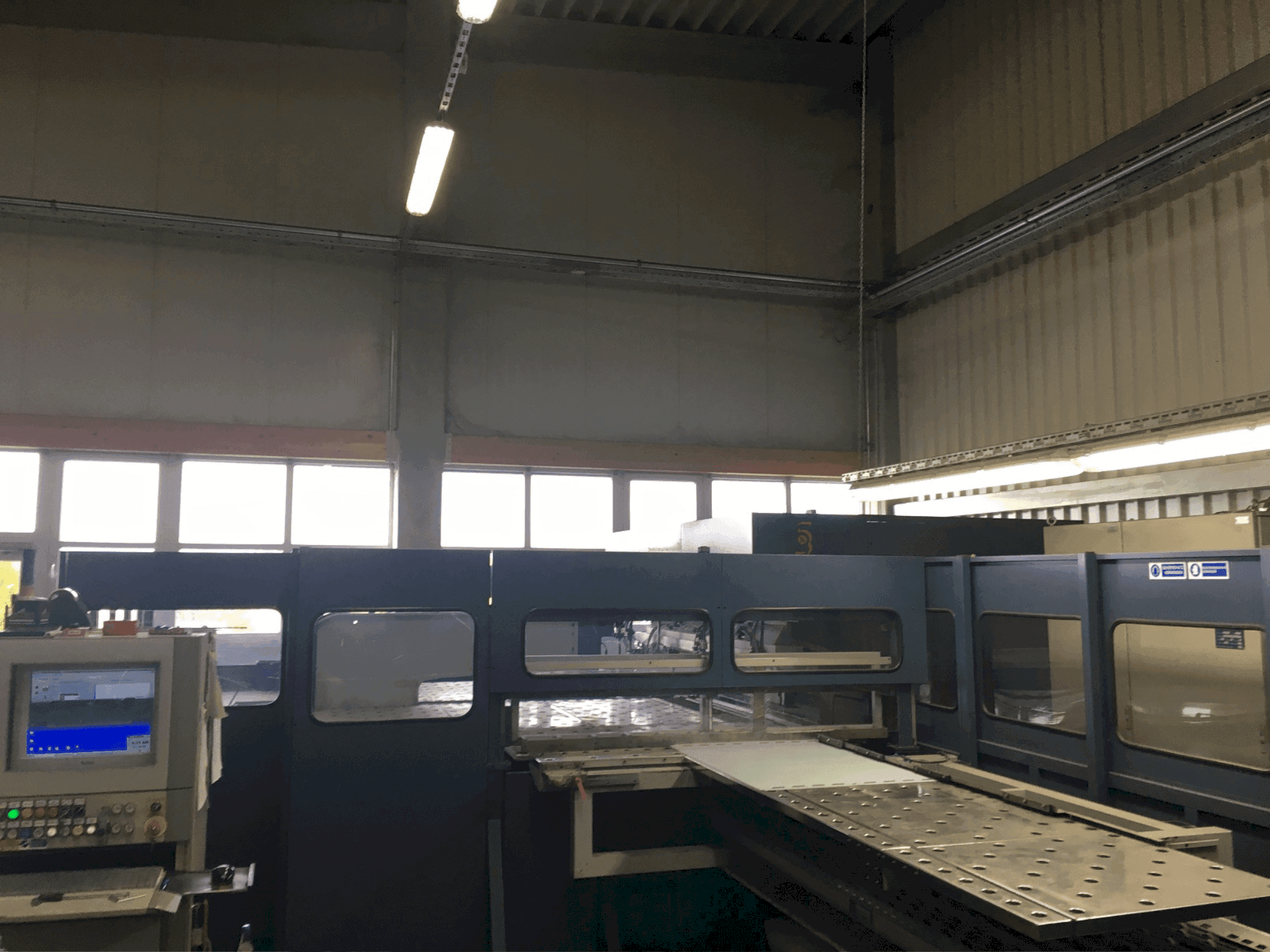 Vista frontale della macchina Salvagnini P4-2512