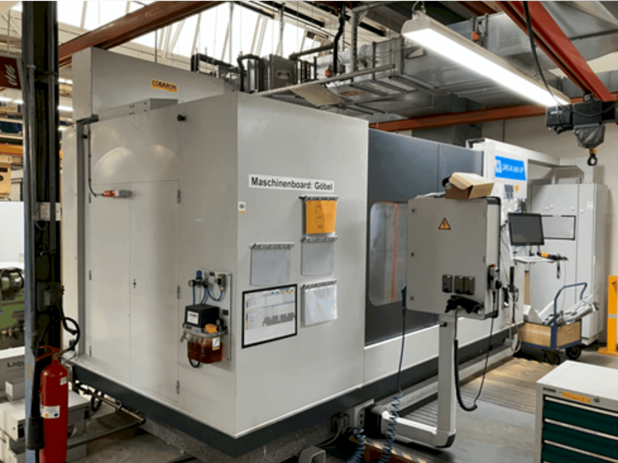 Vista frontale della macchina Willi Göbel GRS-III-2400-SP