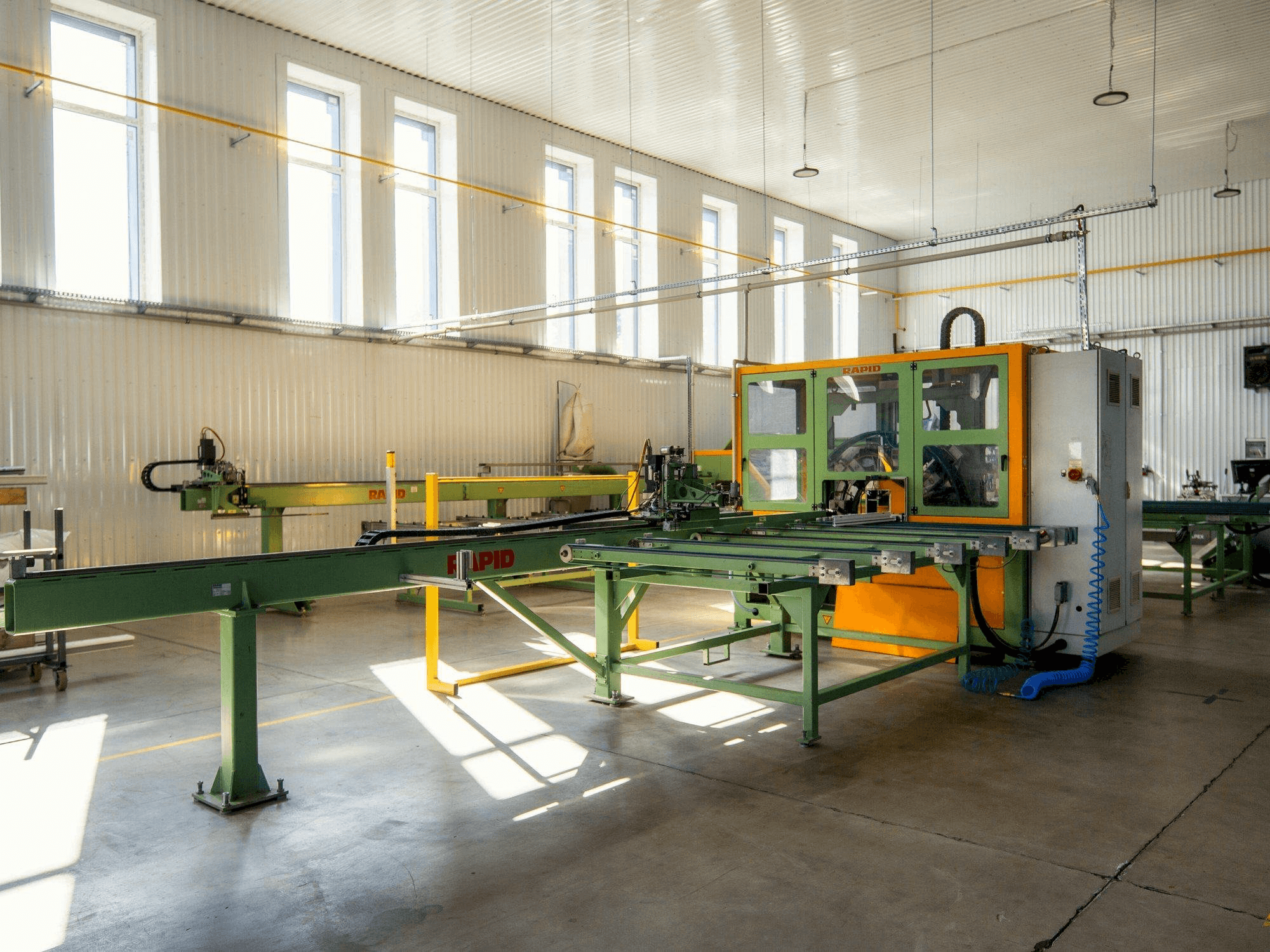 Vista frontale della macchina RAPID MFC EVOLUTION II