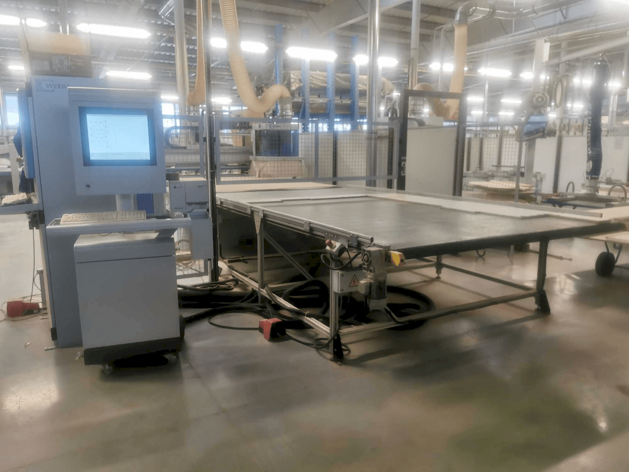 Vista frontale della macchina HOMAG Vantage 28M