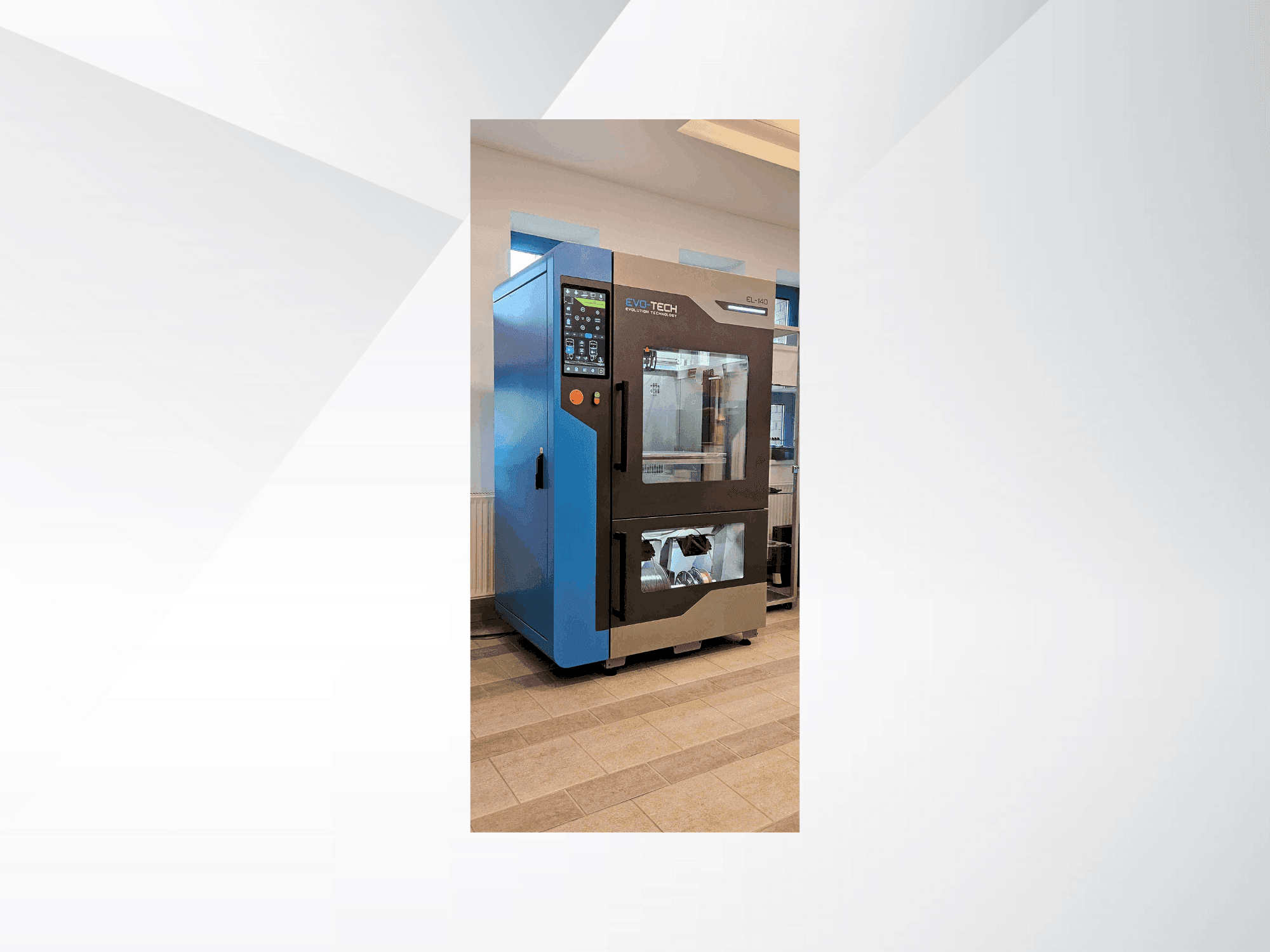 Vista frontale della macchina EVO-tech EL-140