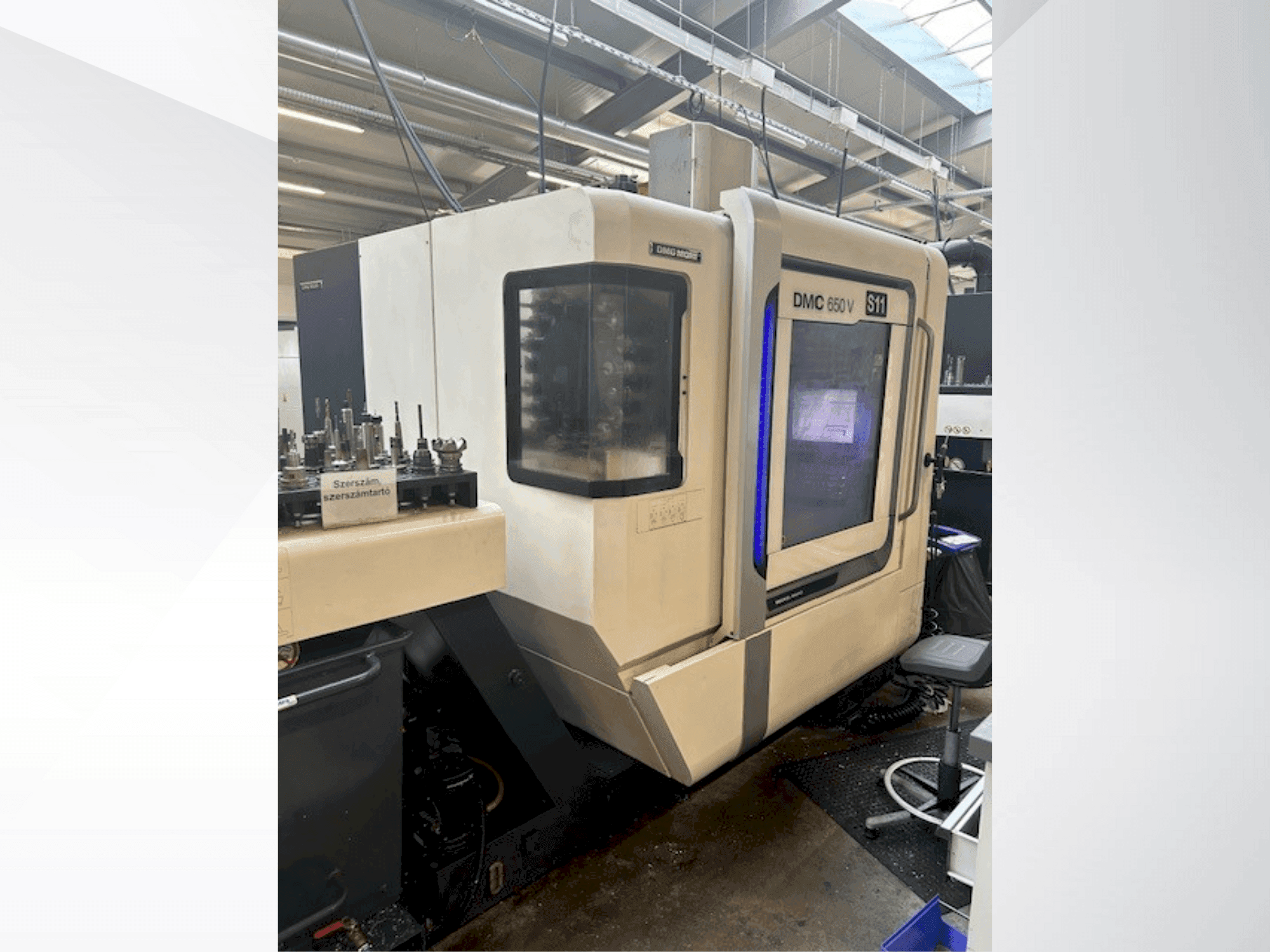 Vista frontale della macchina DMG MORI DMC 650 V