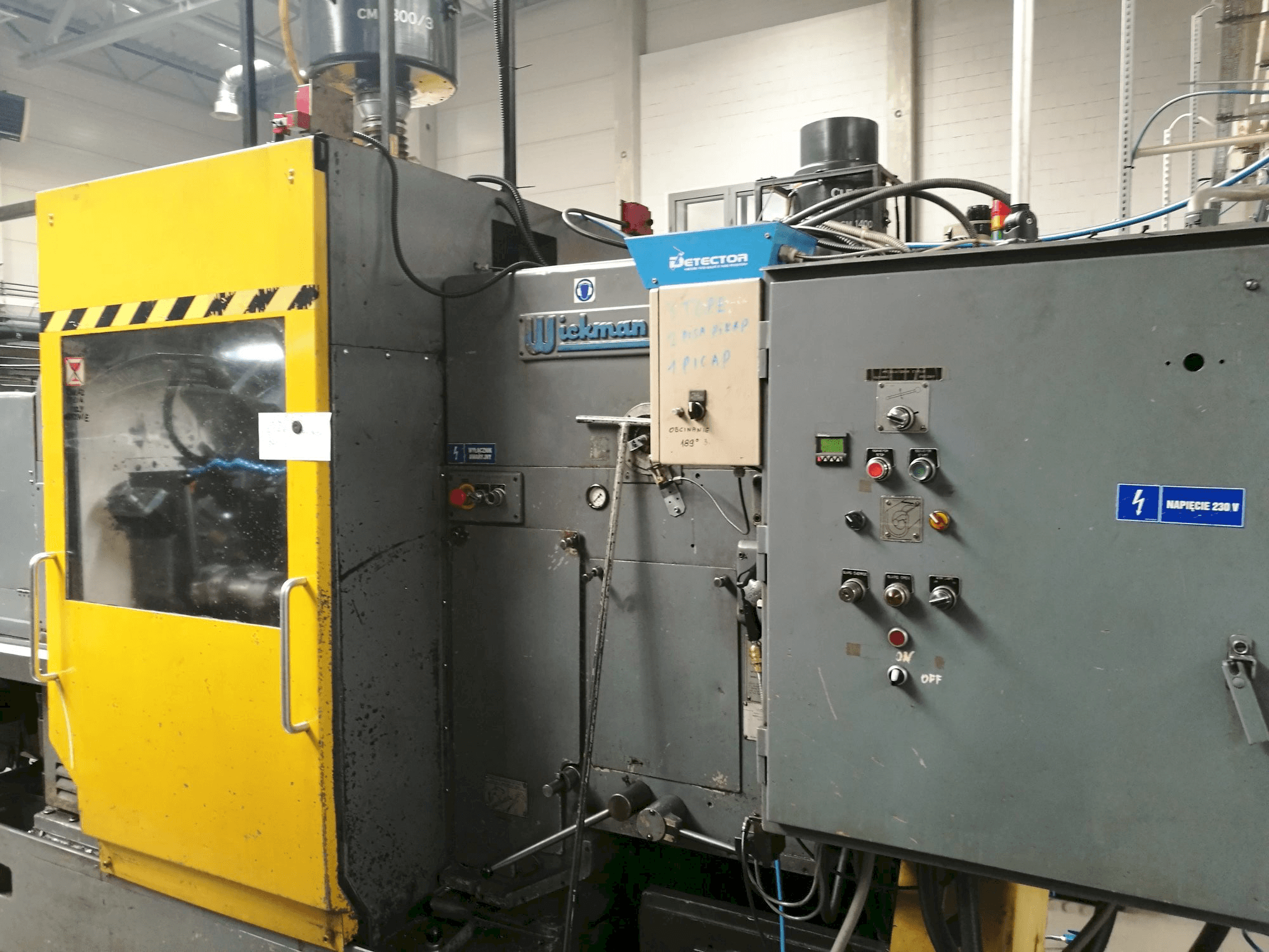 Vista frontale della macchina Wickman 2 1/4"-6