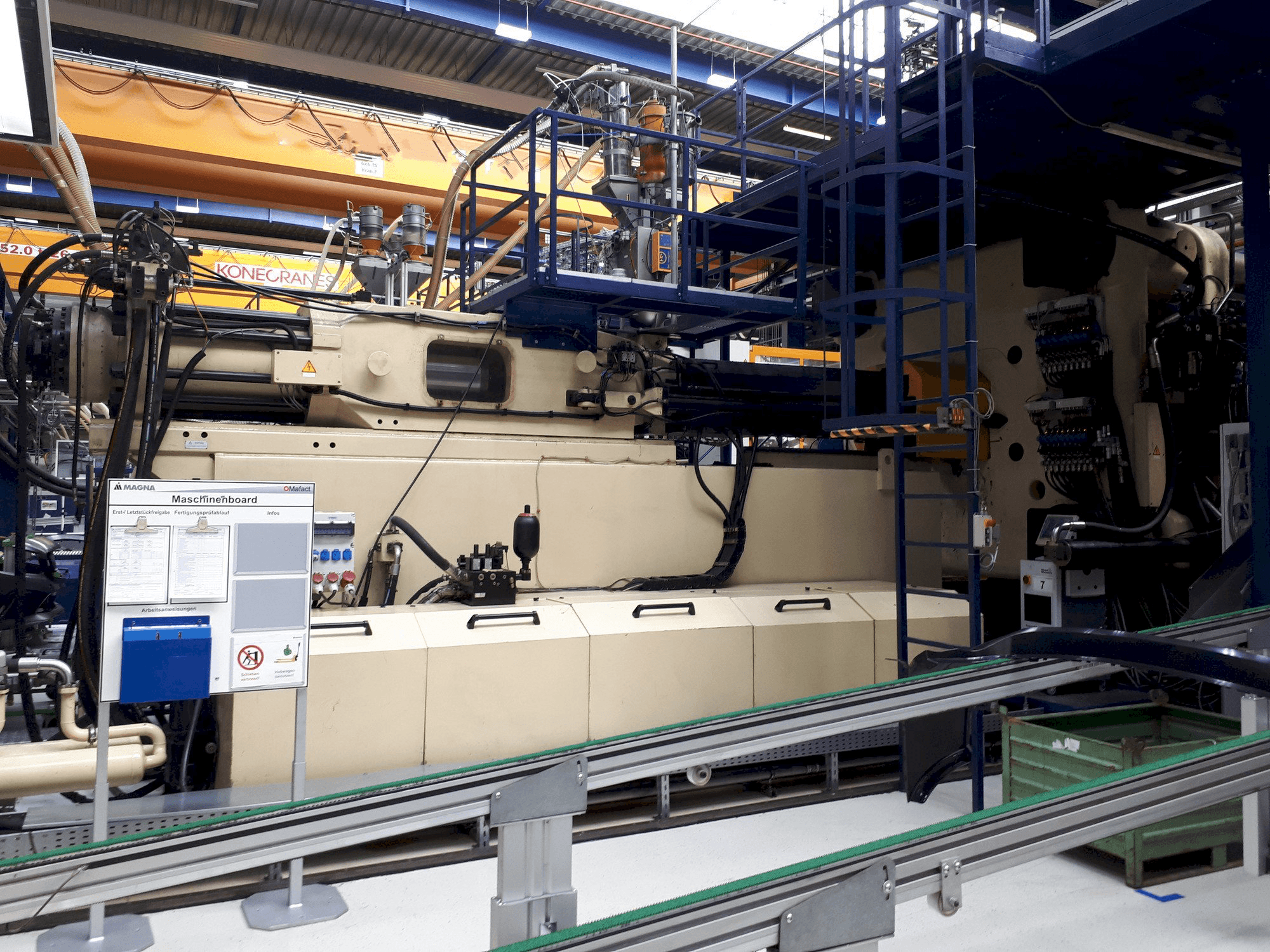 Vista frontale della macchina Husky SGM 3650