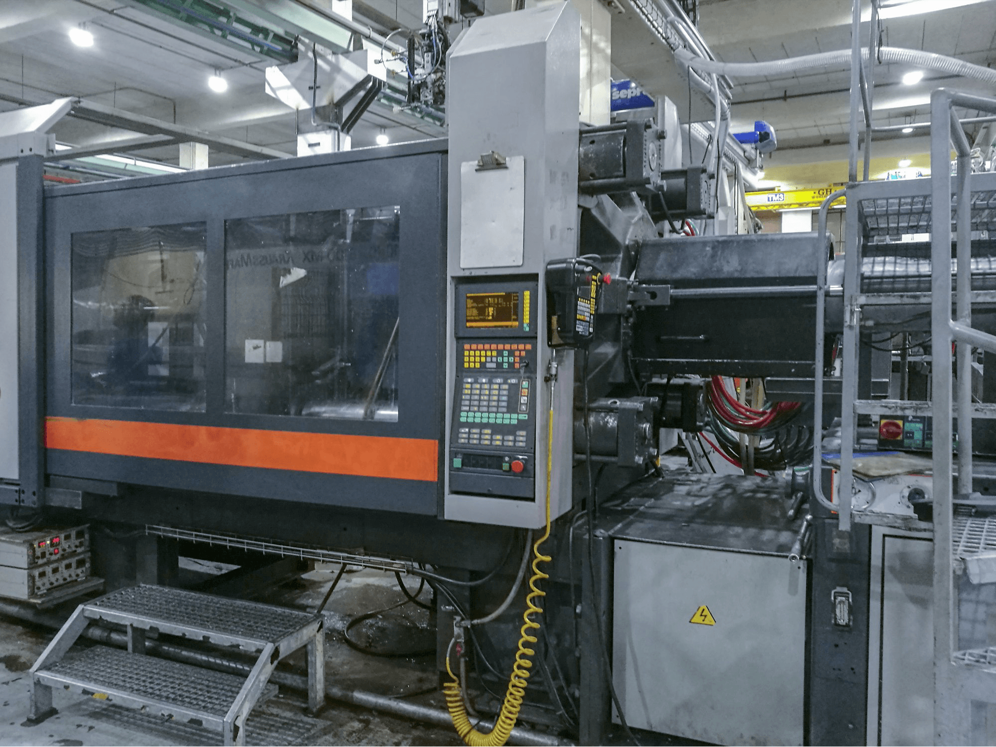 Vista lato destro 1 della macchina SANDRETTO 4435-550