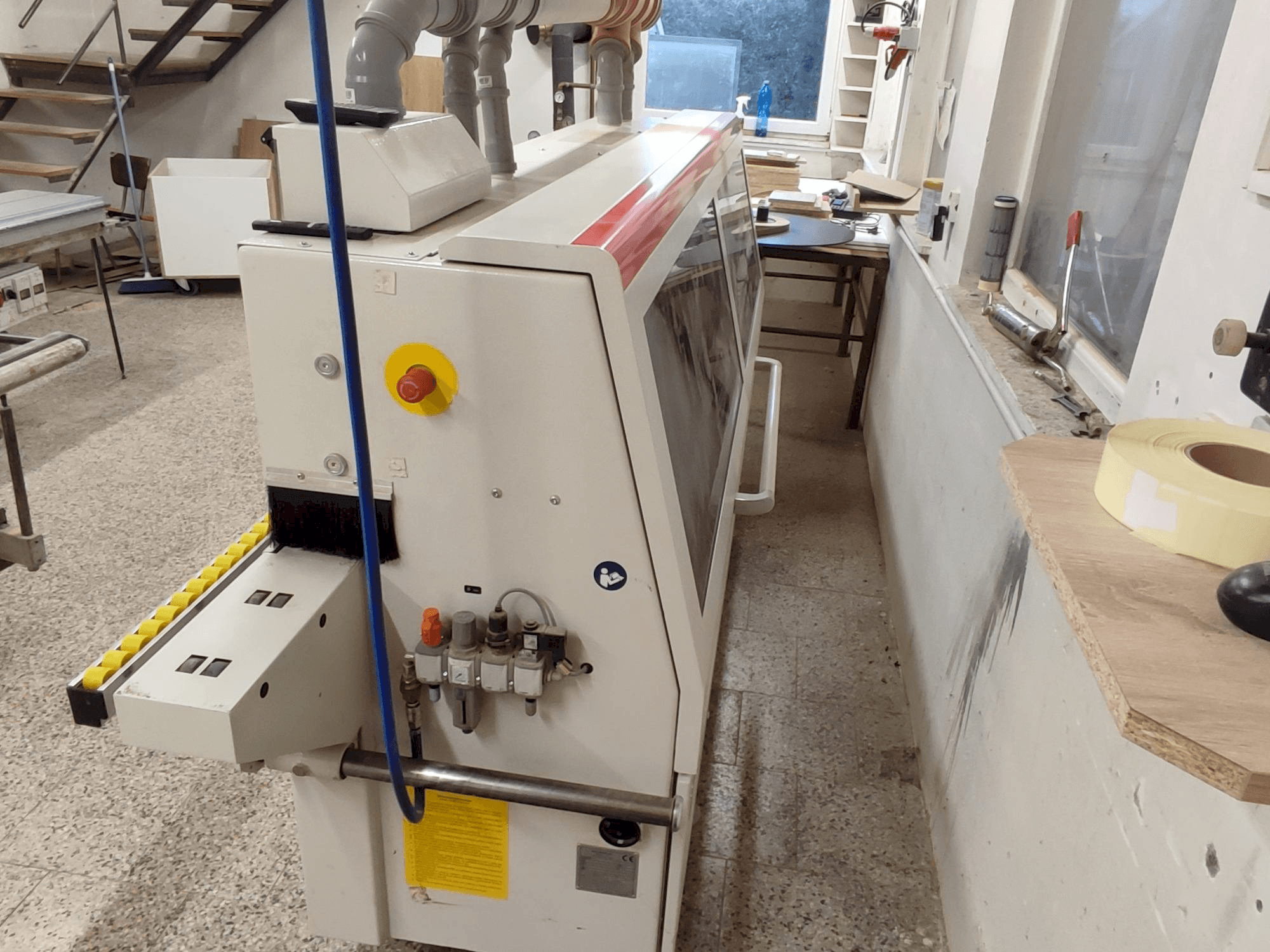 Vista frontale della macchina SCM olimpic K 260 Evo