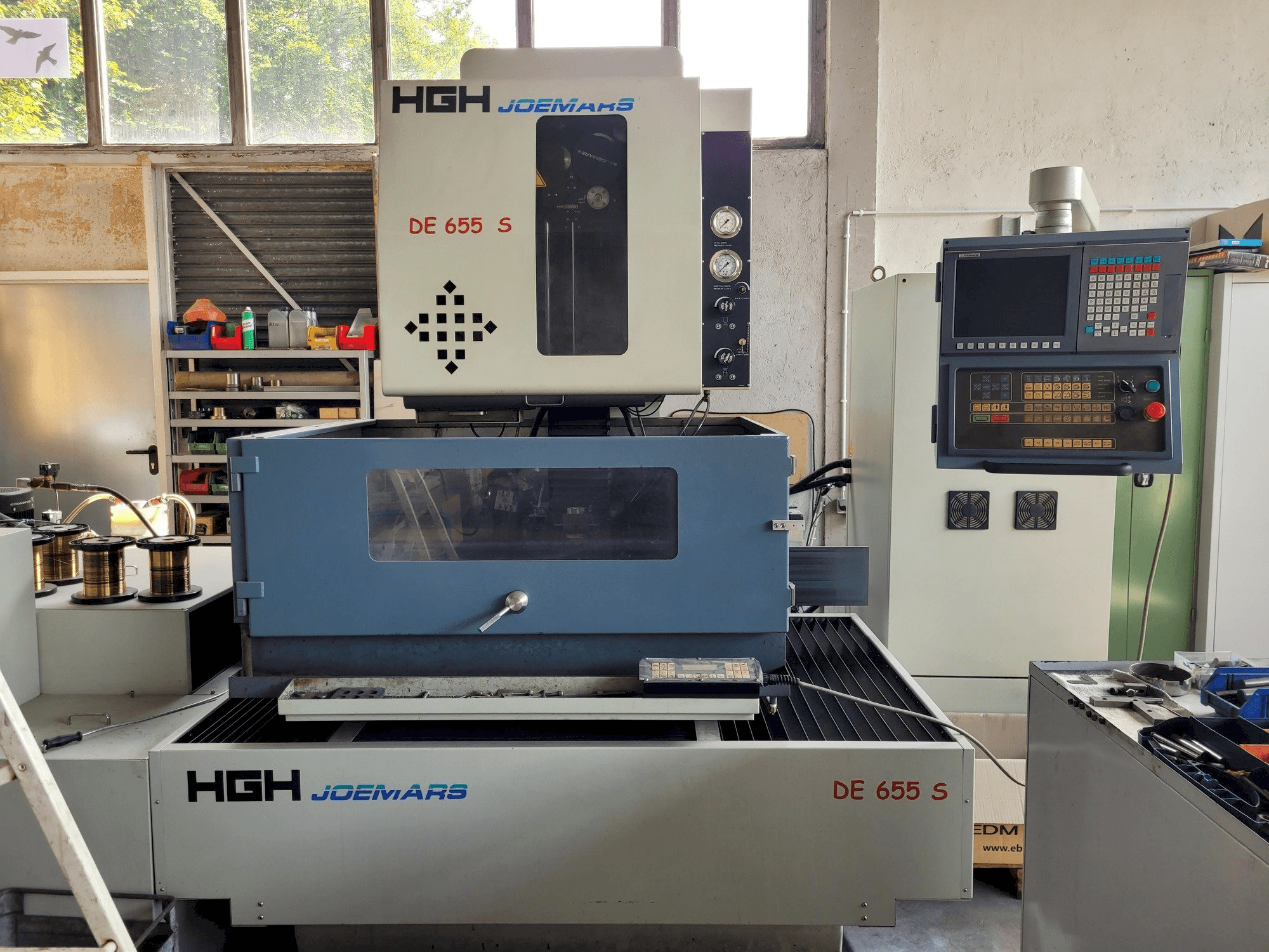 Vista frontale della macchina Joemars AWT 655S