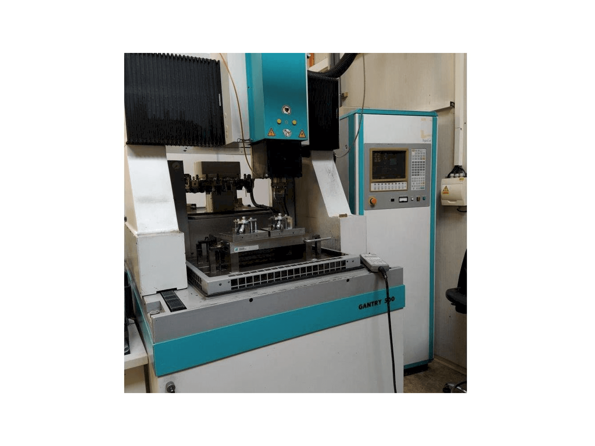 Vista frontale della macchina INGERSOLL Gantry 500