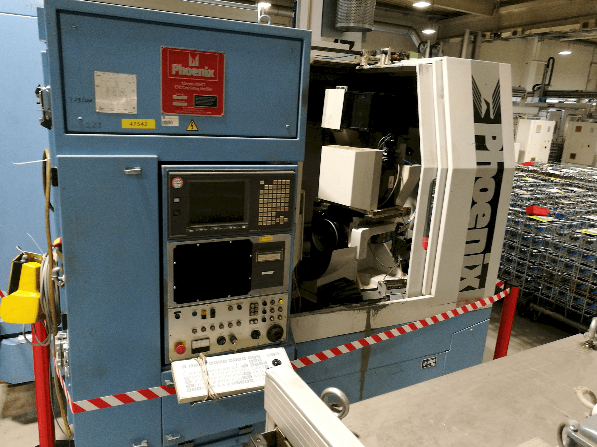 Vista lato sinistro della macchina Gleason Phoenix 500 HCT