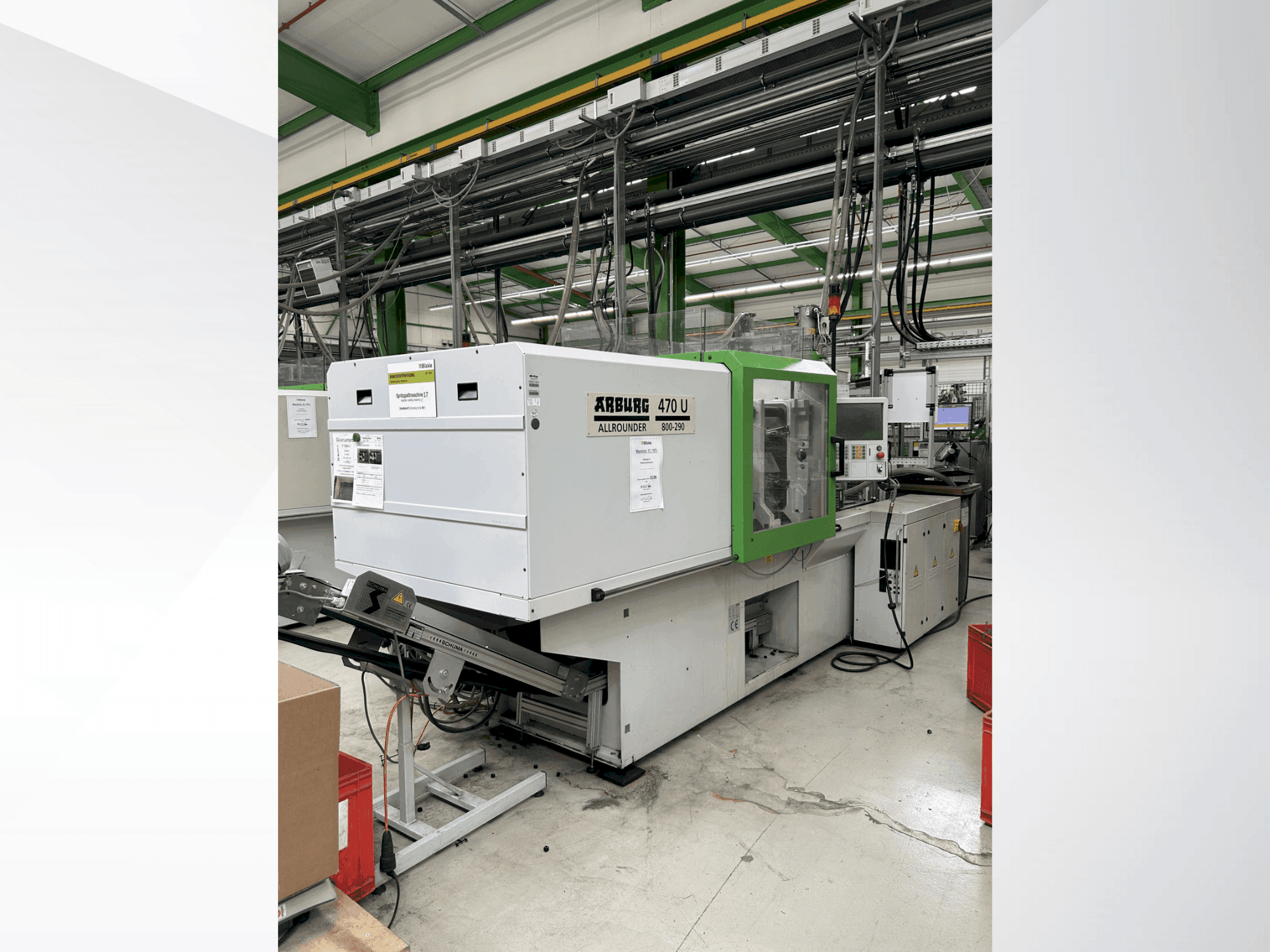 Vista frontale della macchina Arburg 470 U / 800-290