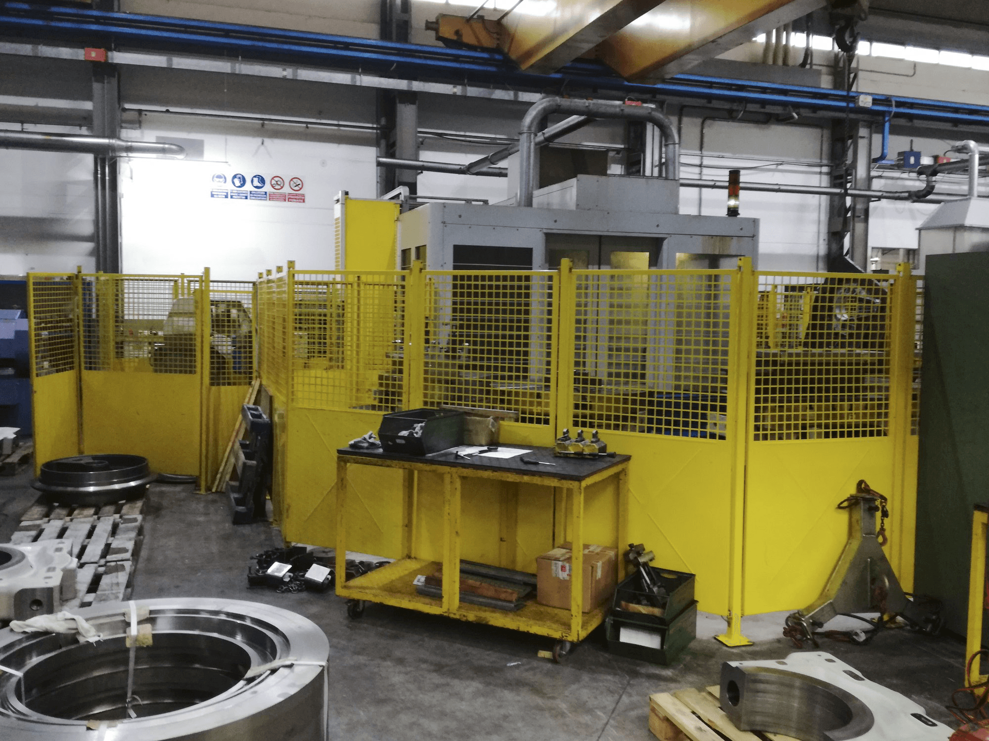 Vista frontale della macchina Mandelli M8 UT