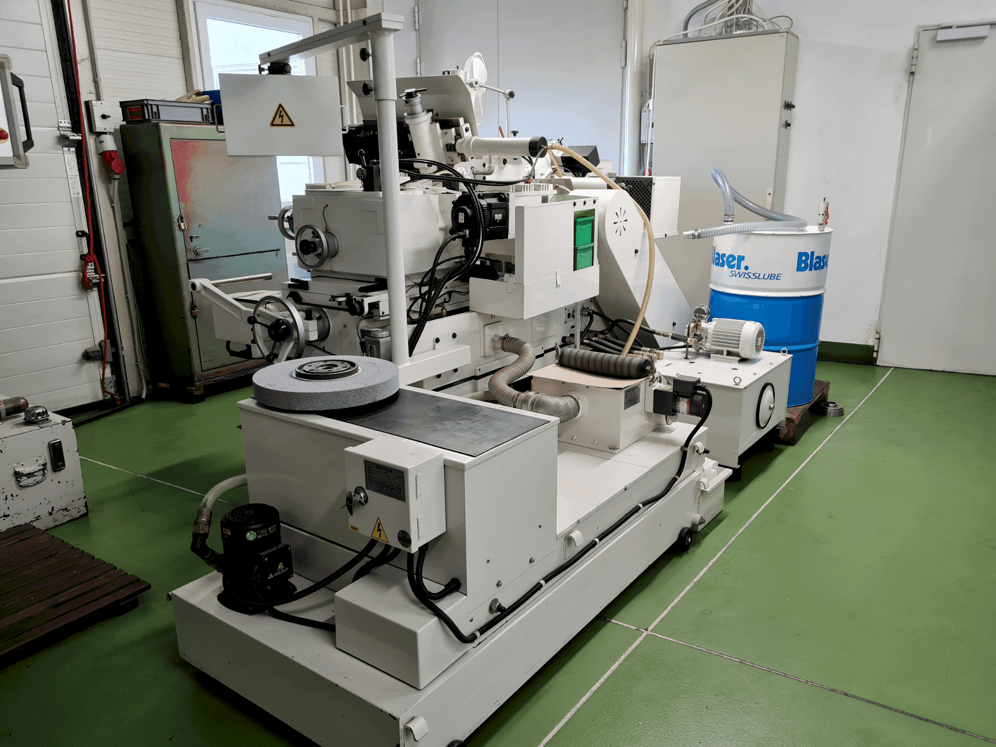 Vista frontale della macchina Pinnacle PC20NC