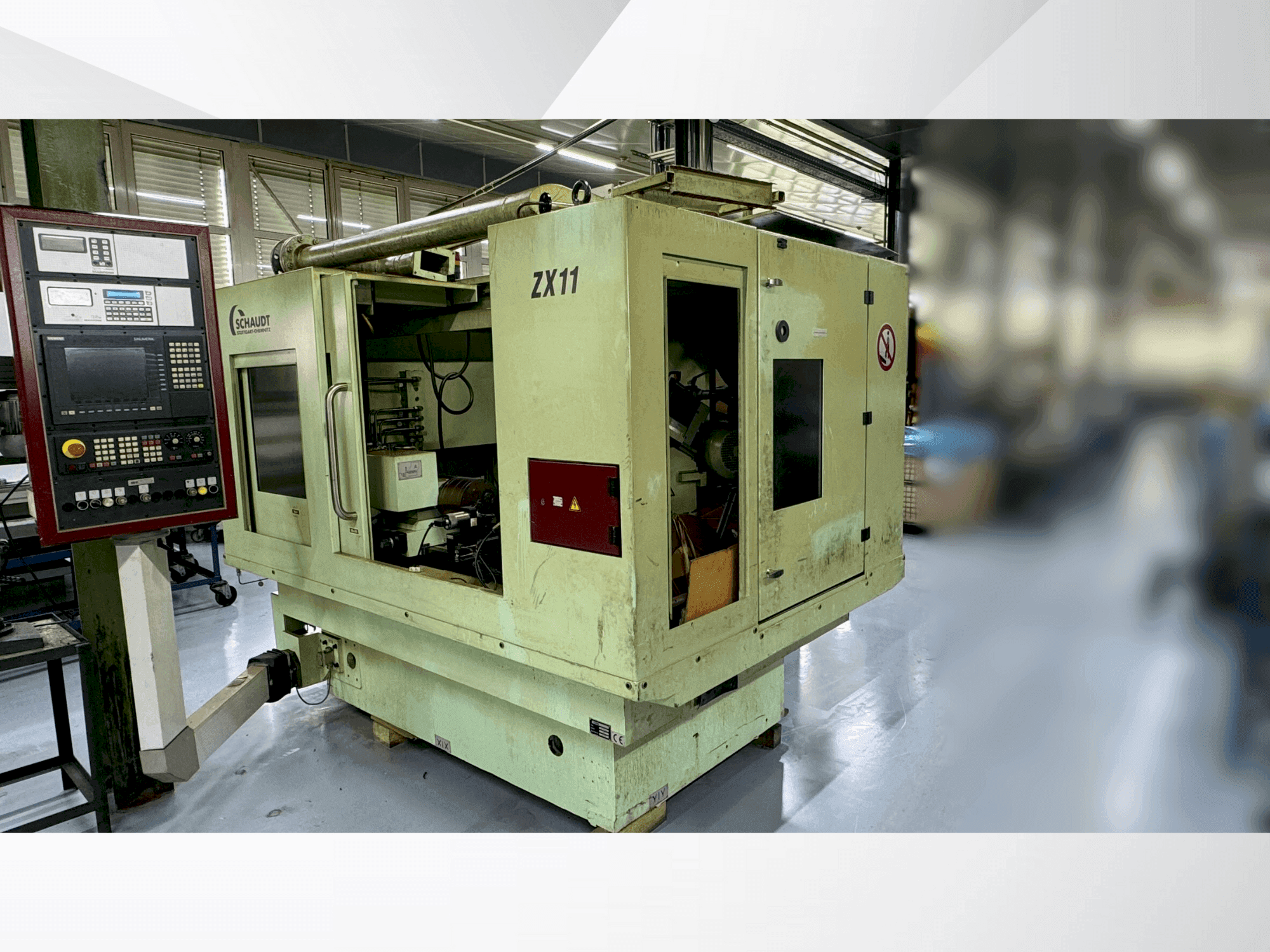 Vista frontale della macchina Schaudt ZX 11