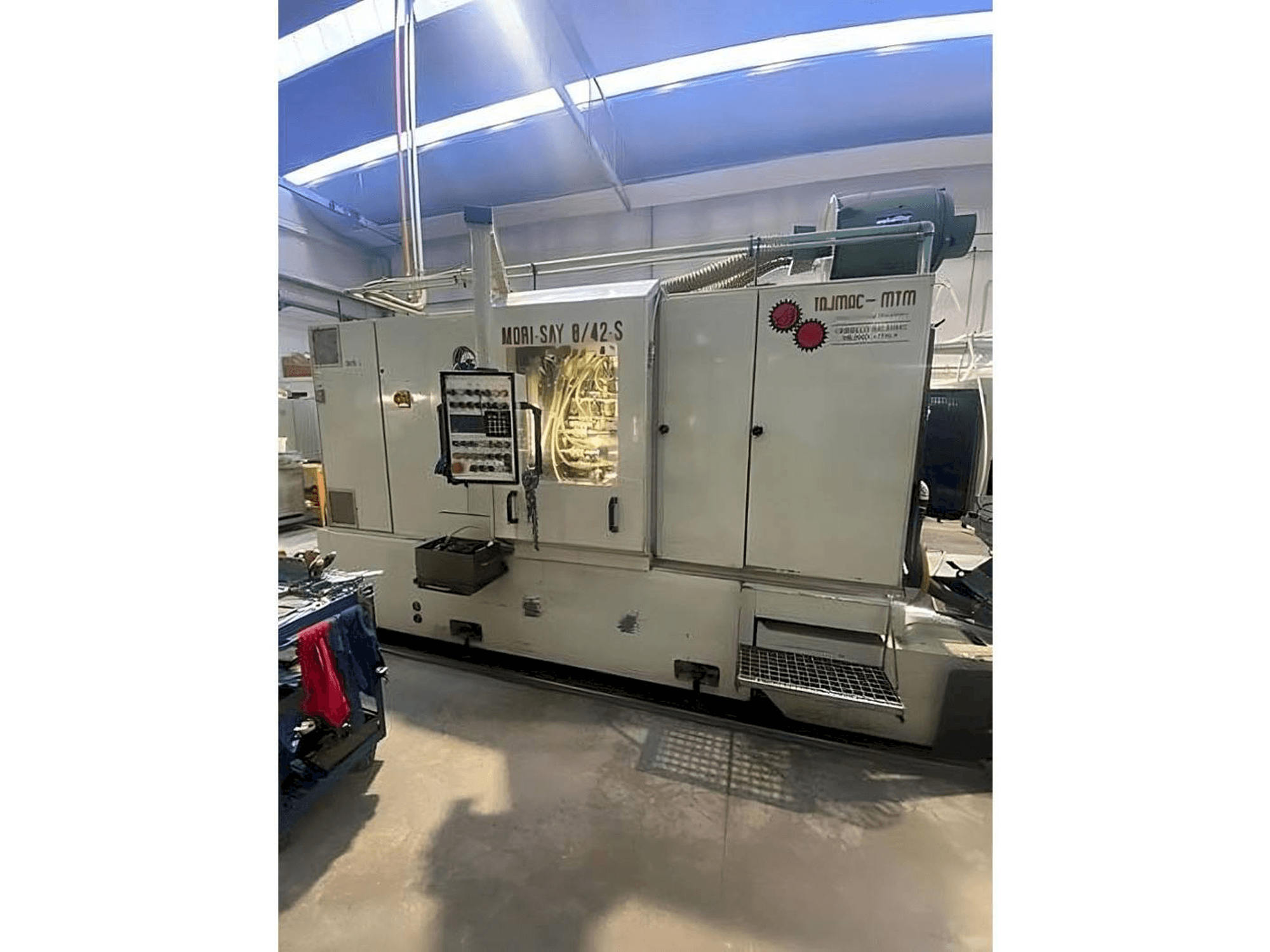 Vista frontale della macchina MORI SAY 8/42-S
