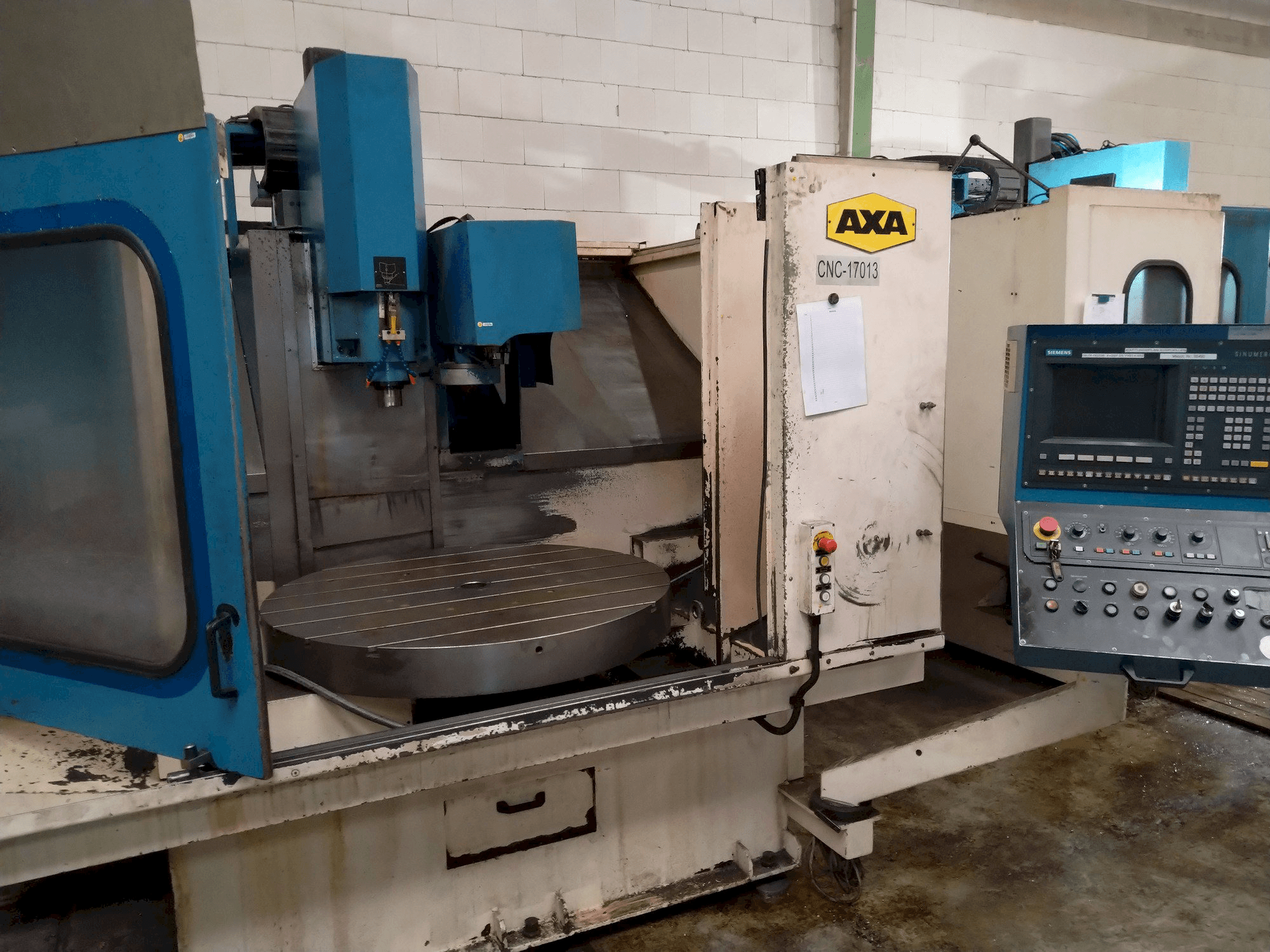 Vista frontale della macchina AXA VSC2 MS/80