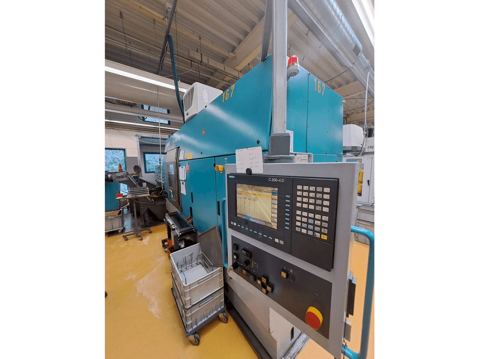 Vista laterale destra della macchina Index MS32G