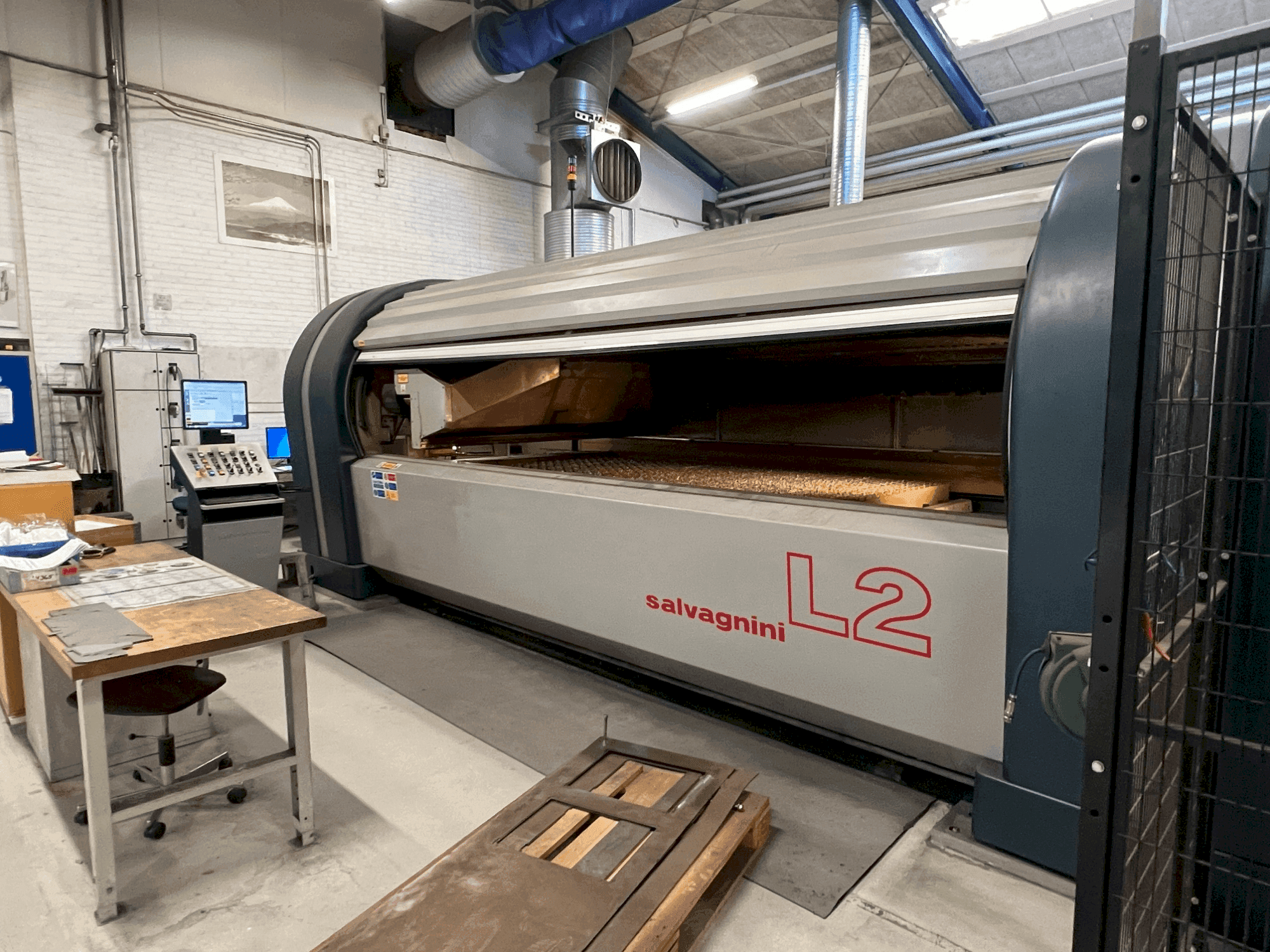 Vista frontale della macchina Salvagnini L2 Lightning