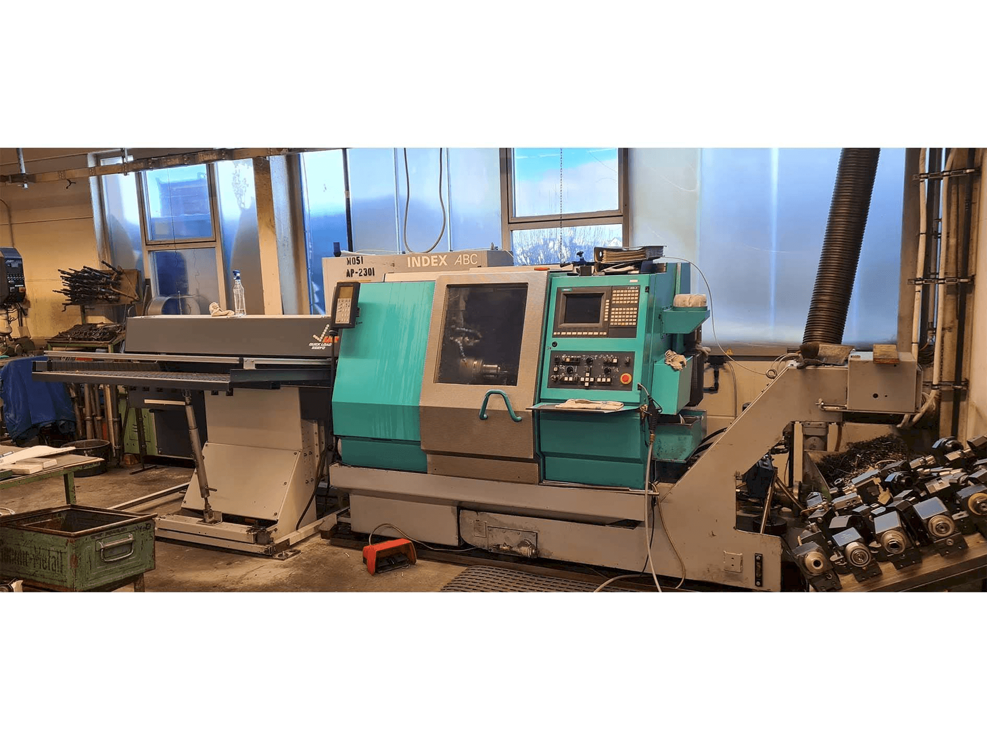 Vista frontale della macchina Index ABC