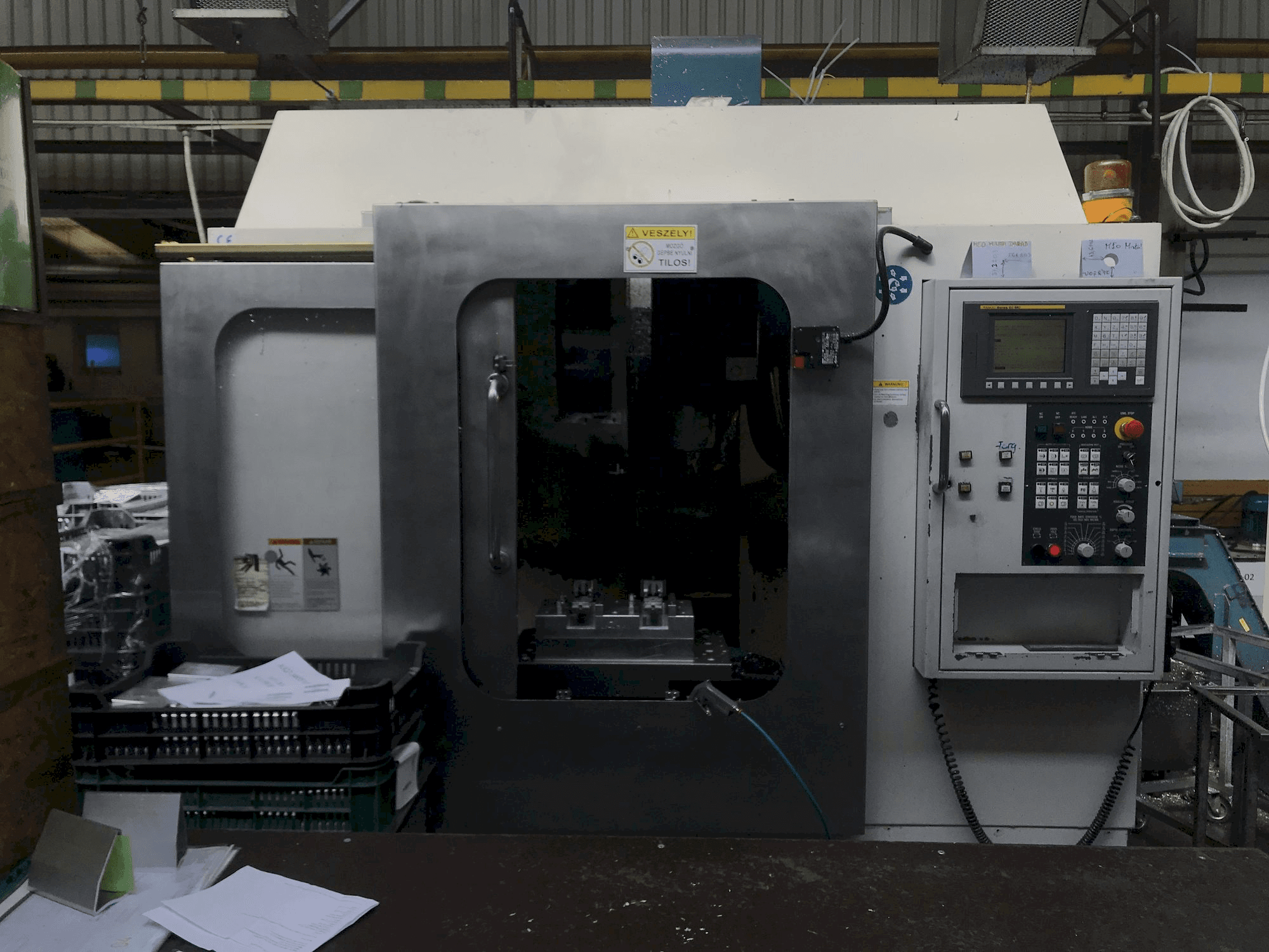 Vista frontale della macchina Feeler FV-580AAPC