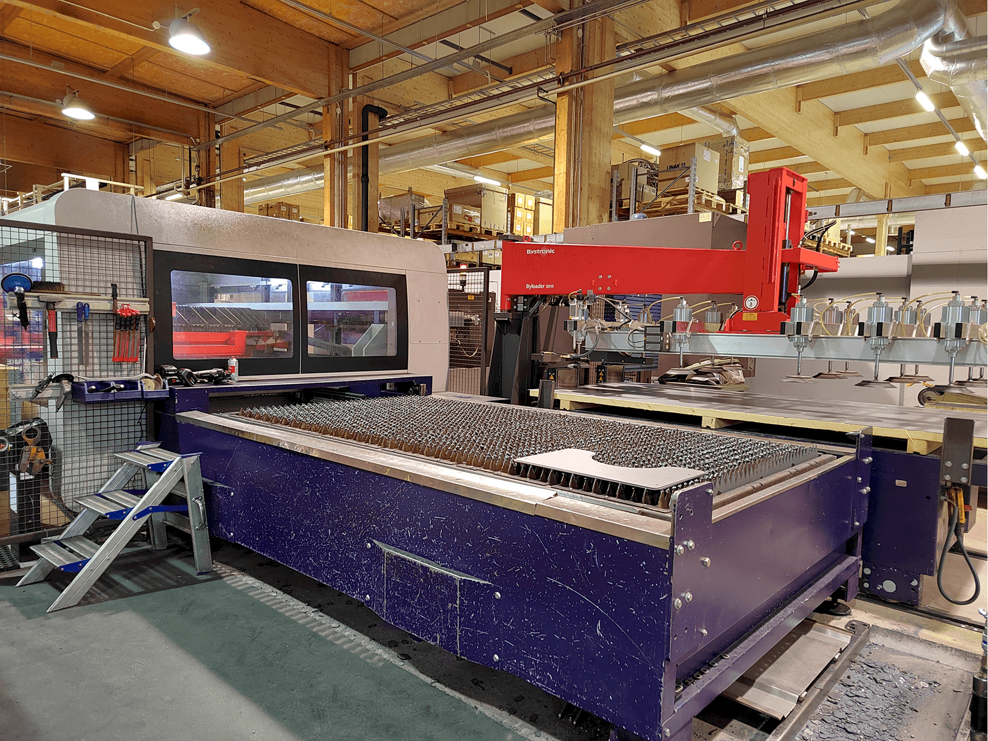 Vista frontale della macchina Bystronic BySprint Pro 3015