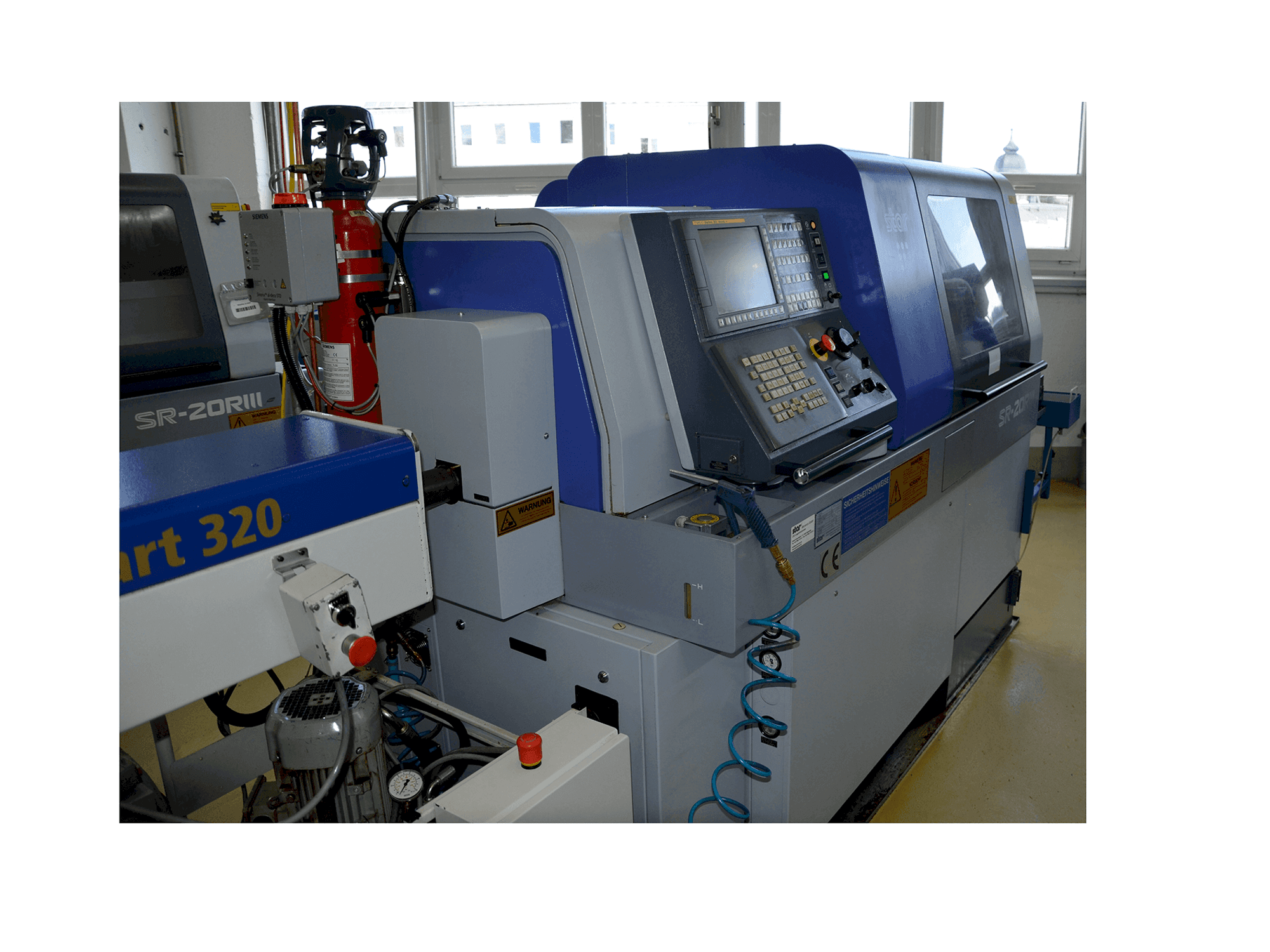 Vista frontale della macchina Star SR-20 R III 680