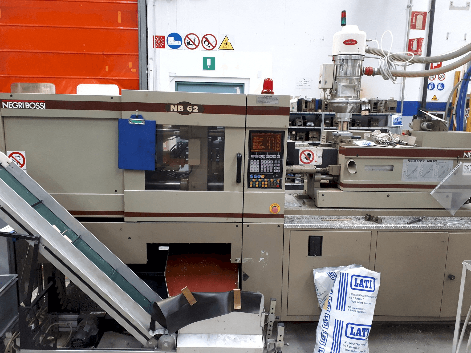 Vista frontale della macchina Negri Bossi NB 62