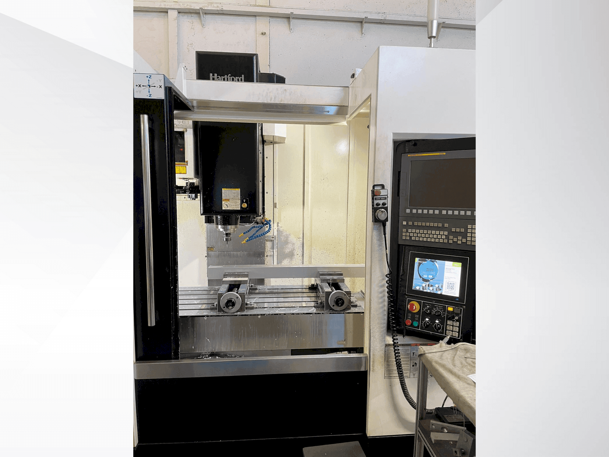 Vista frontale della macchina HARTFORD MVP-11